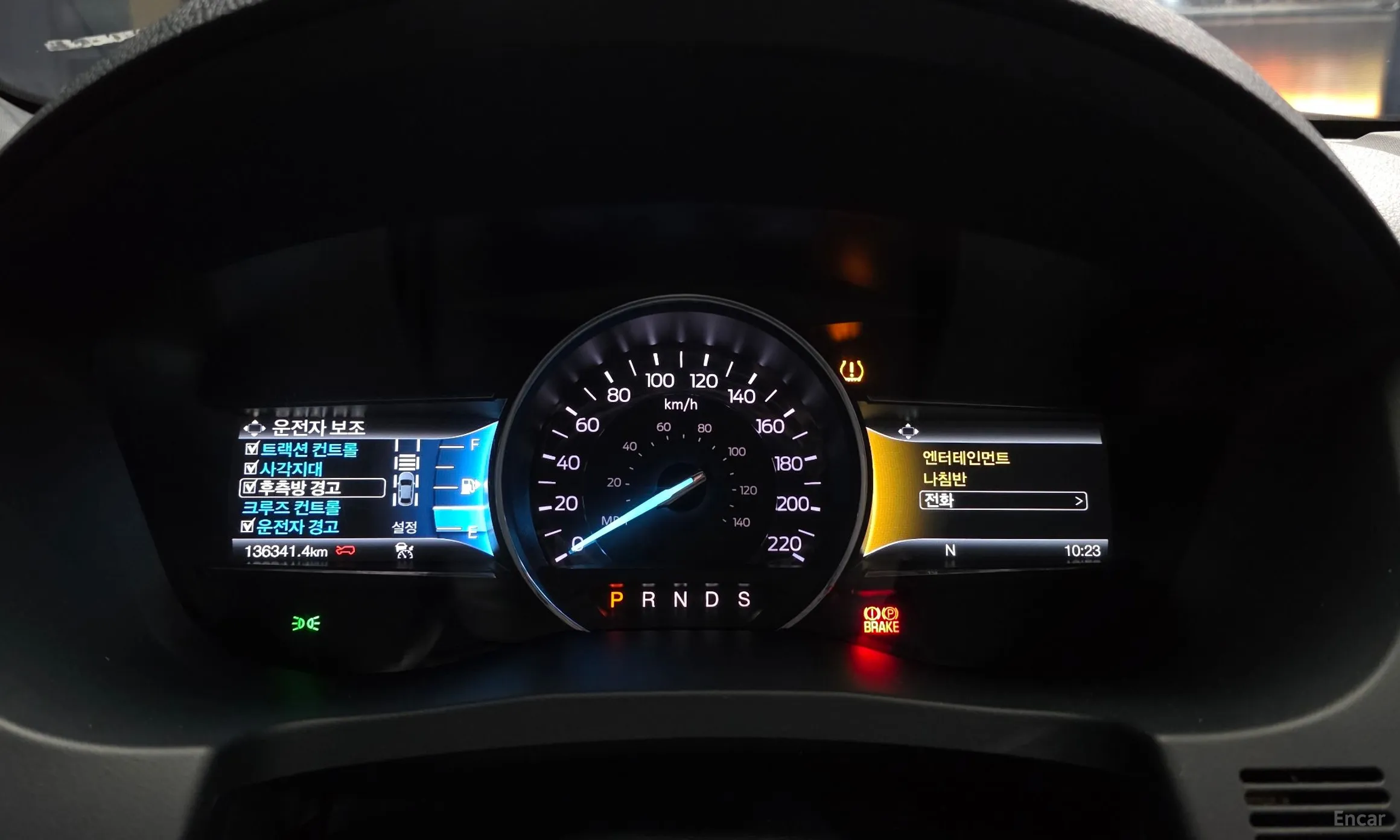 Ford Explorer превью 8