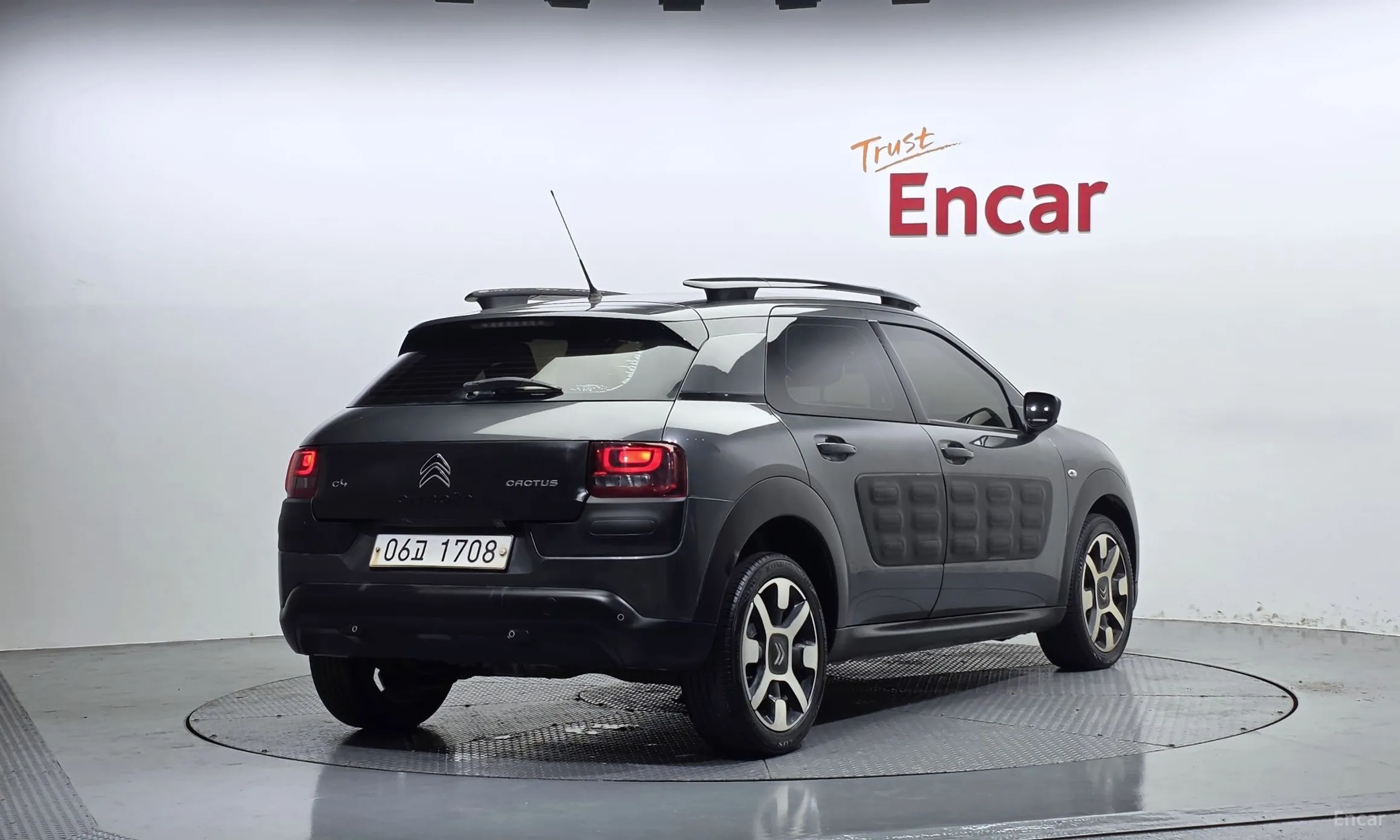 Citroën/DS C4 Cocktooth