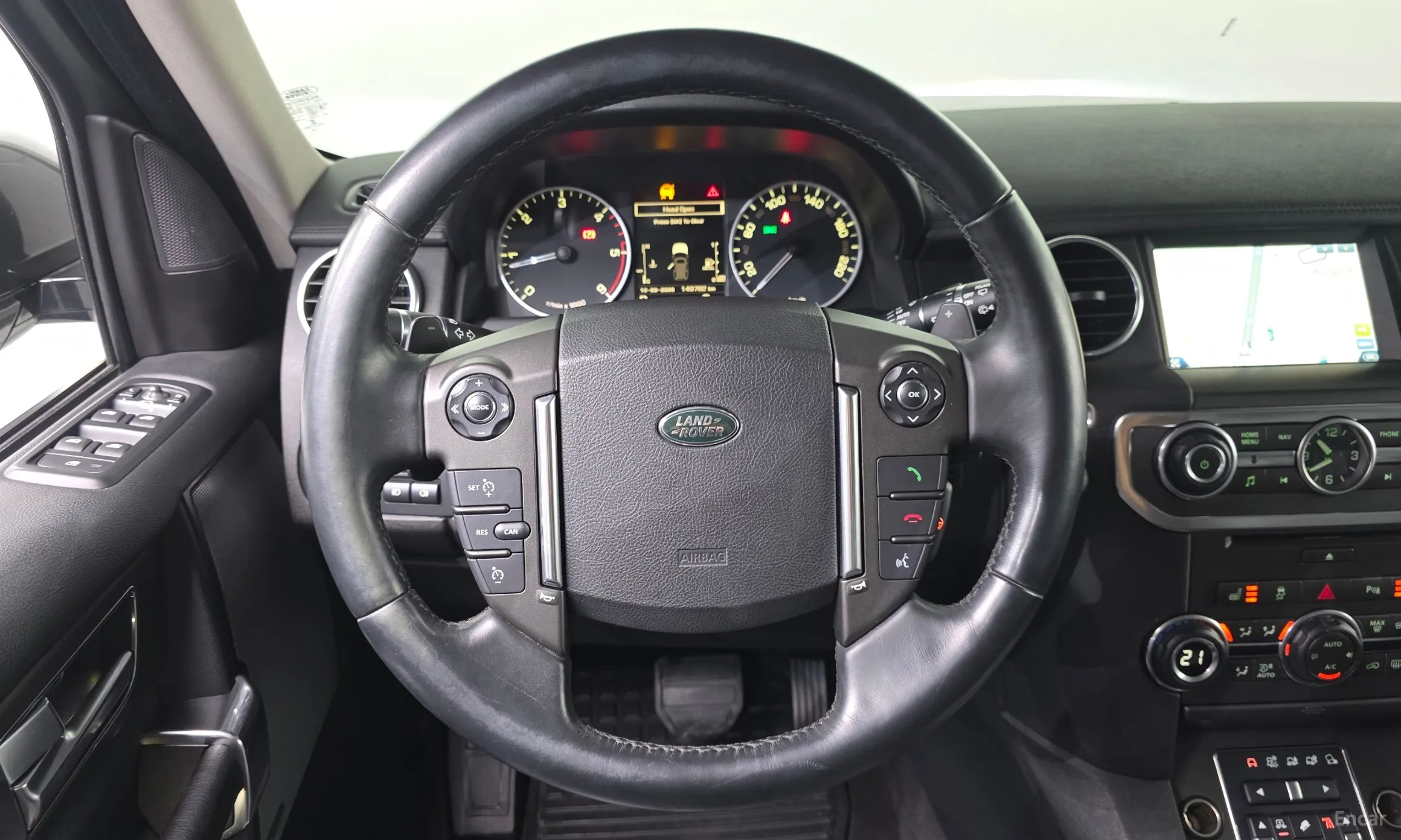 Land Rover Discovery 4 превью 13