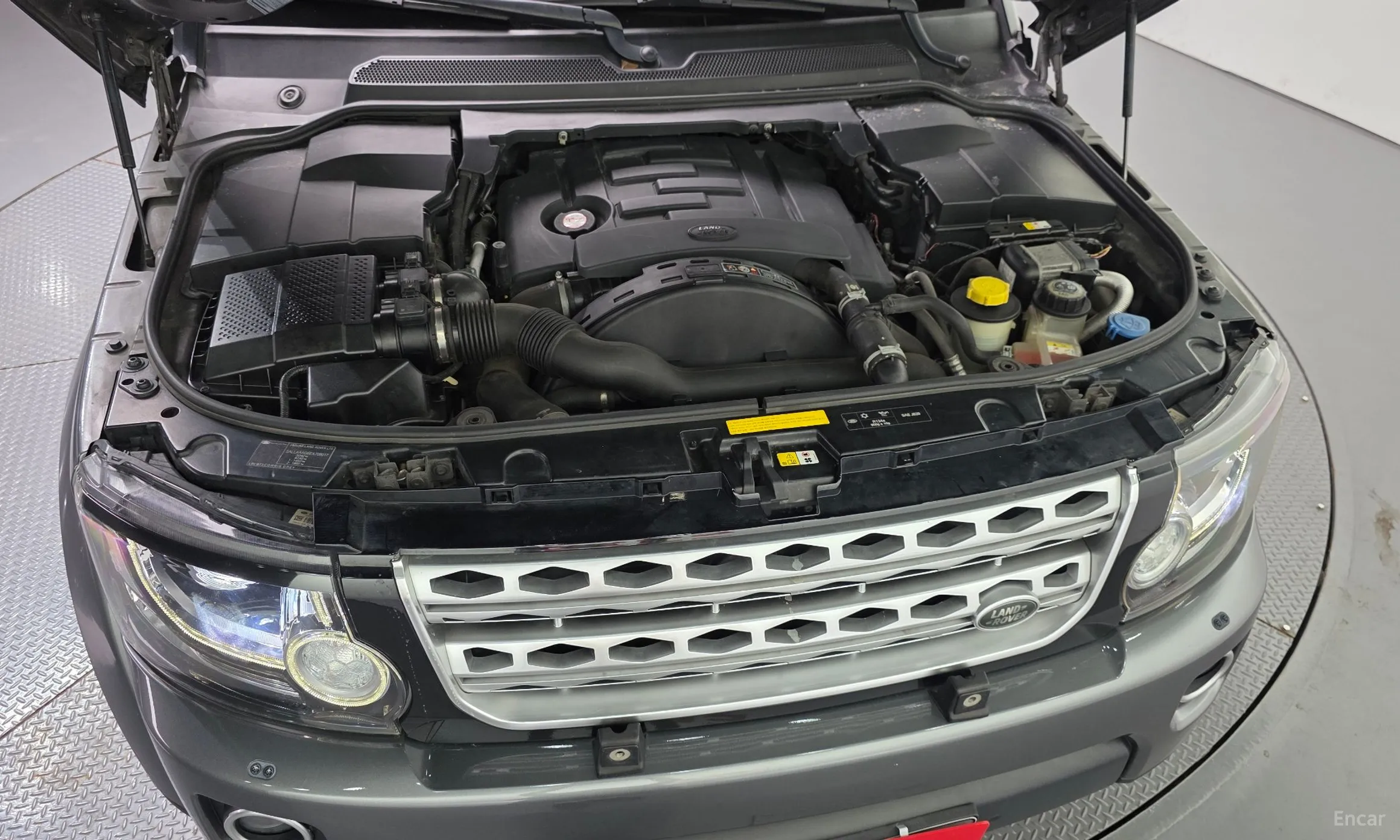 Land Rover Discovery 4 превью 6
