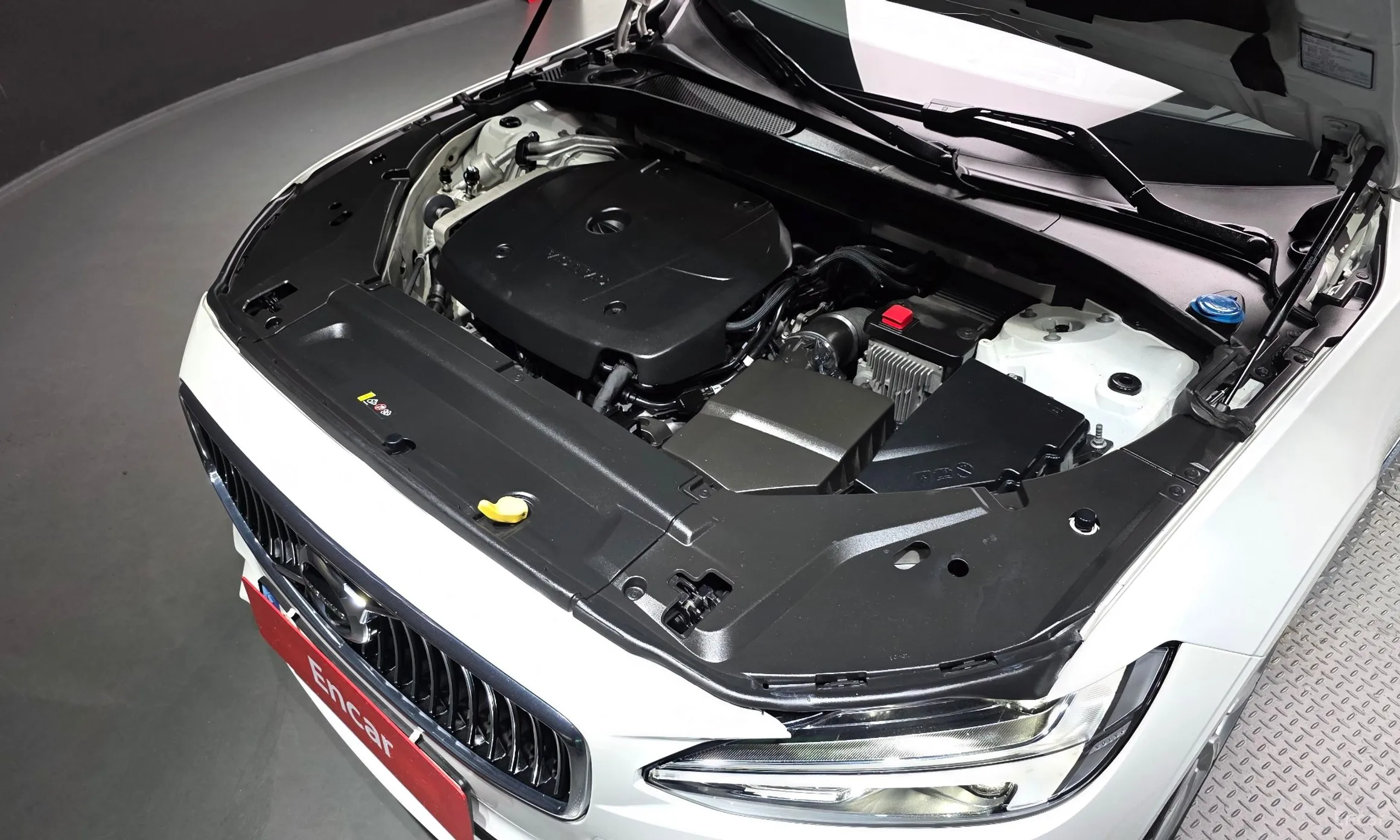 Volvo S90 превью 6
