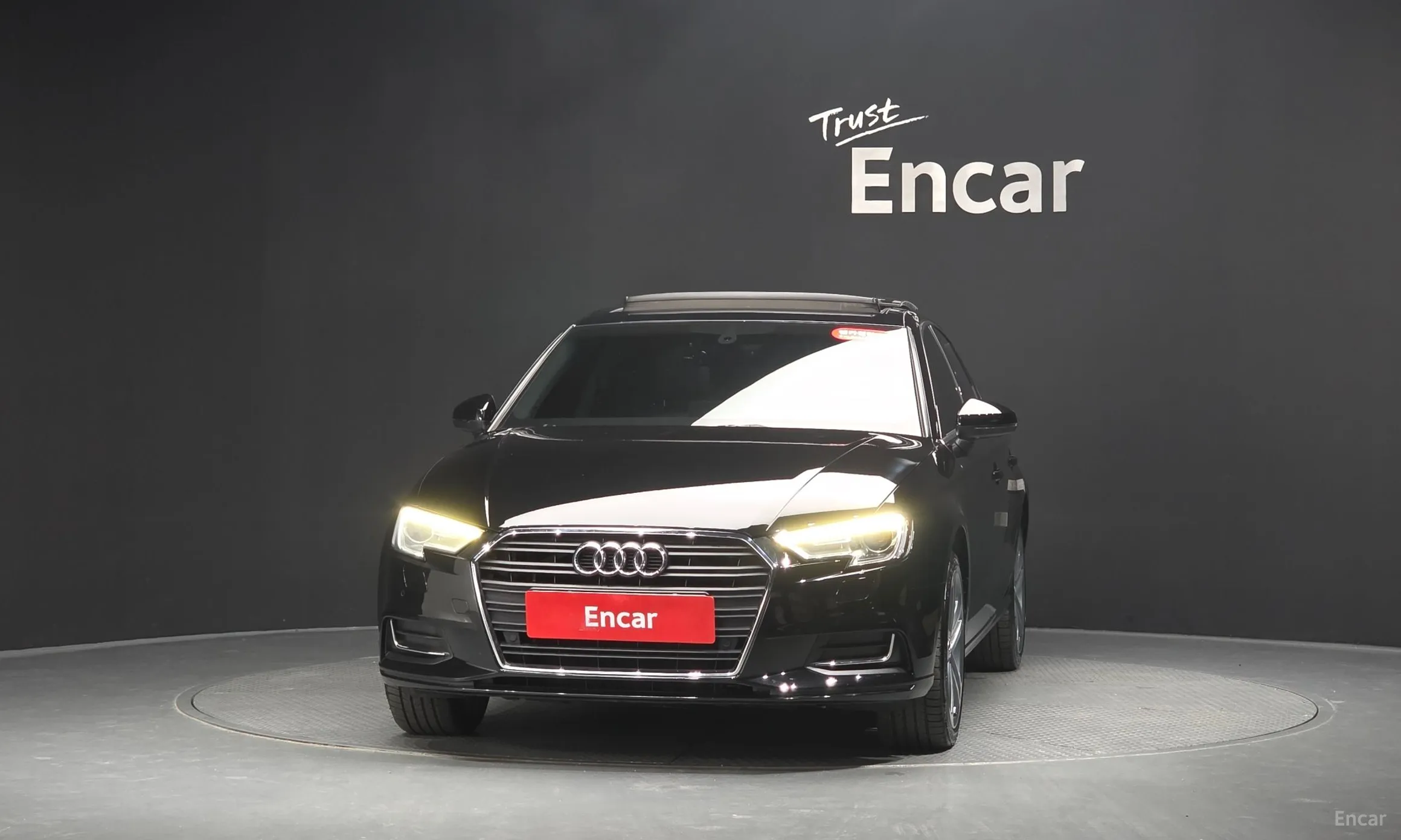 Audi New A3 превью 3