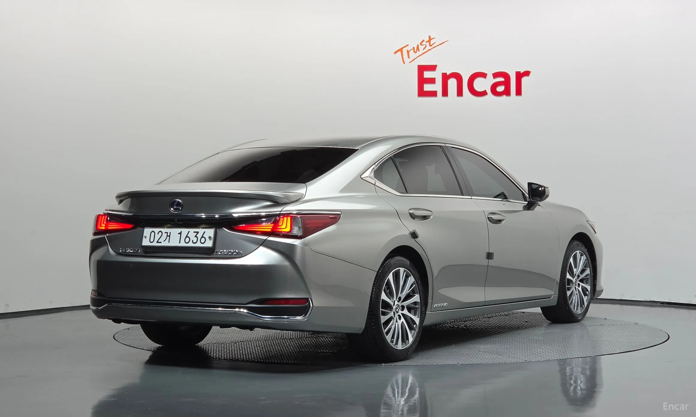 Lexus ES300h 7th Generation превью 2