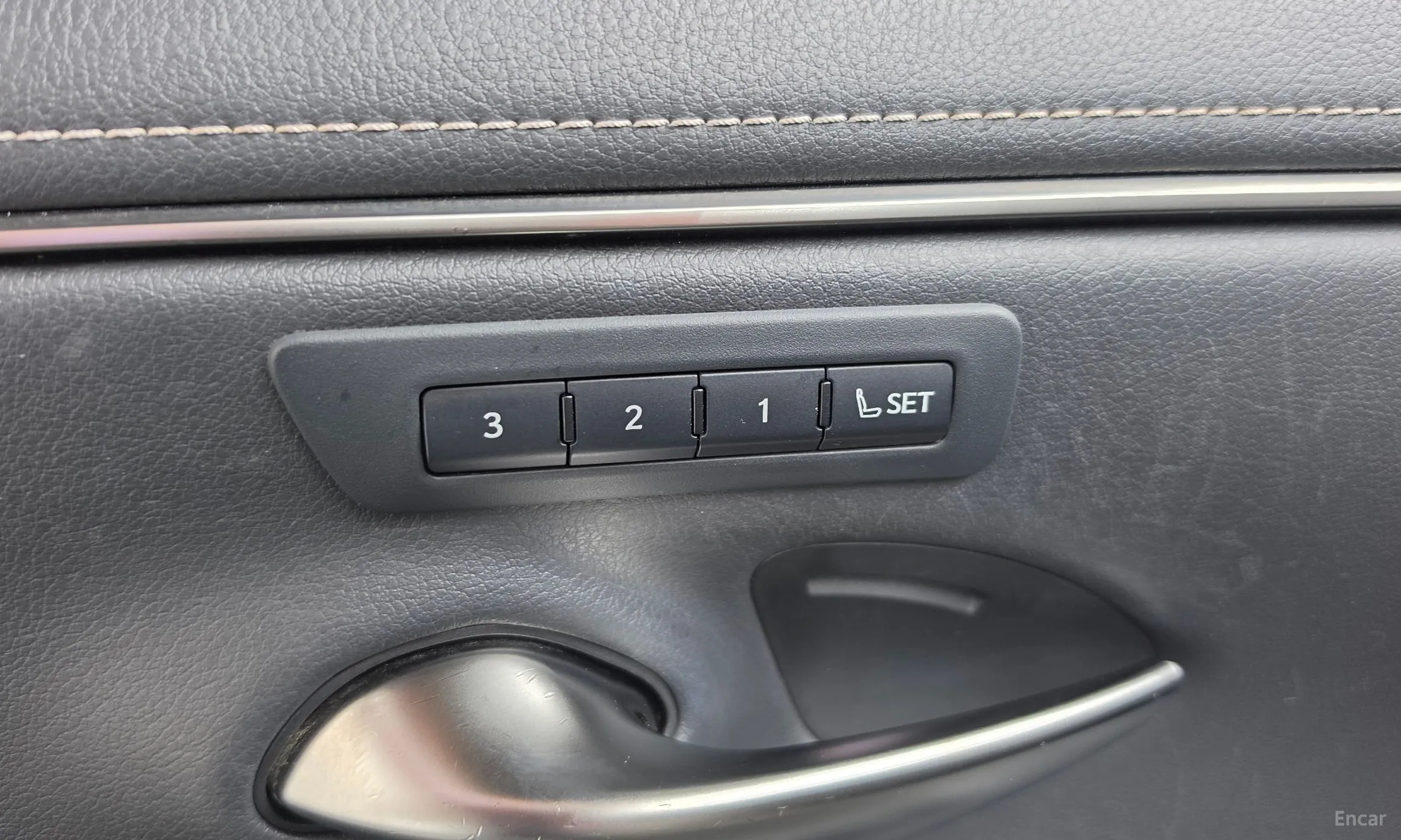 Lexus ES300h 7th Generation превью 19