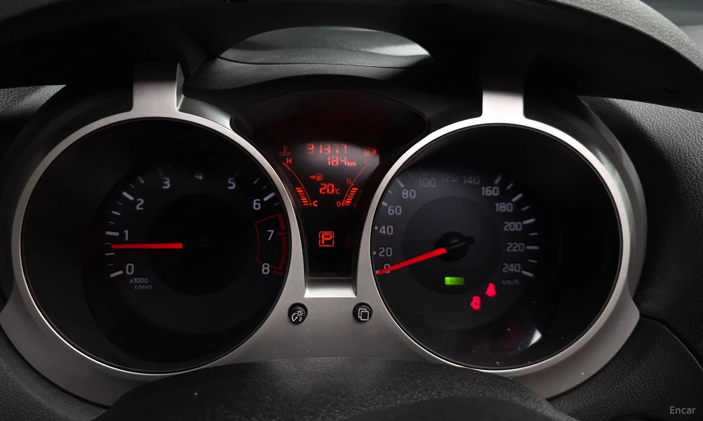 Nissan Juke превью 8