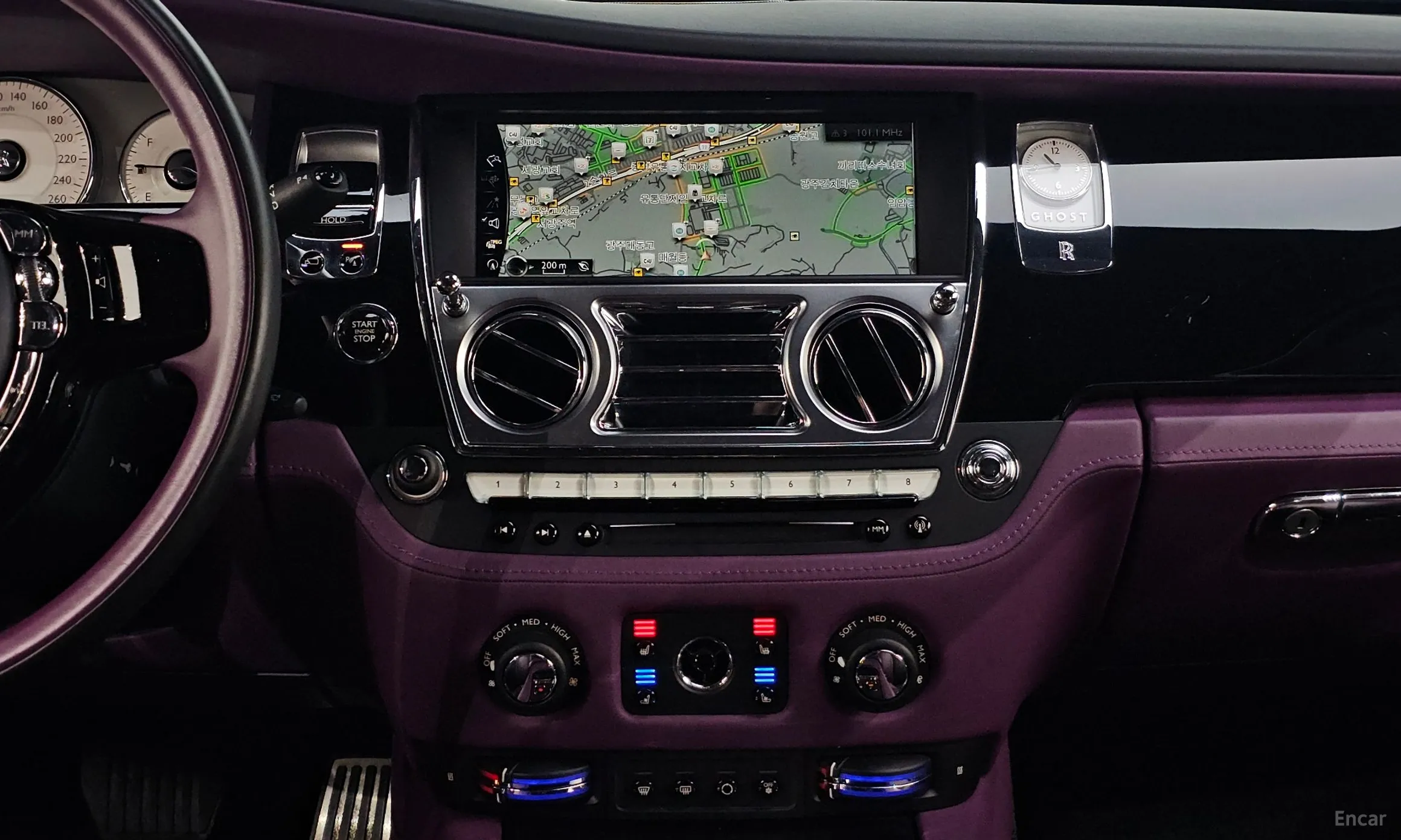 Rolls-Royce Ghost превью 14