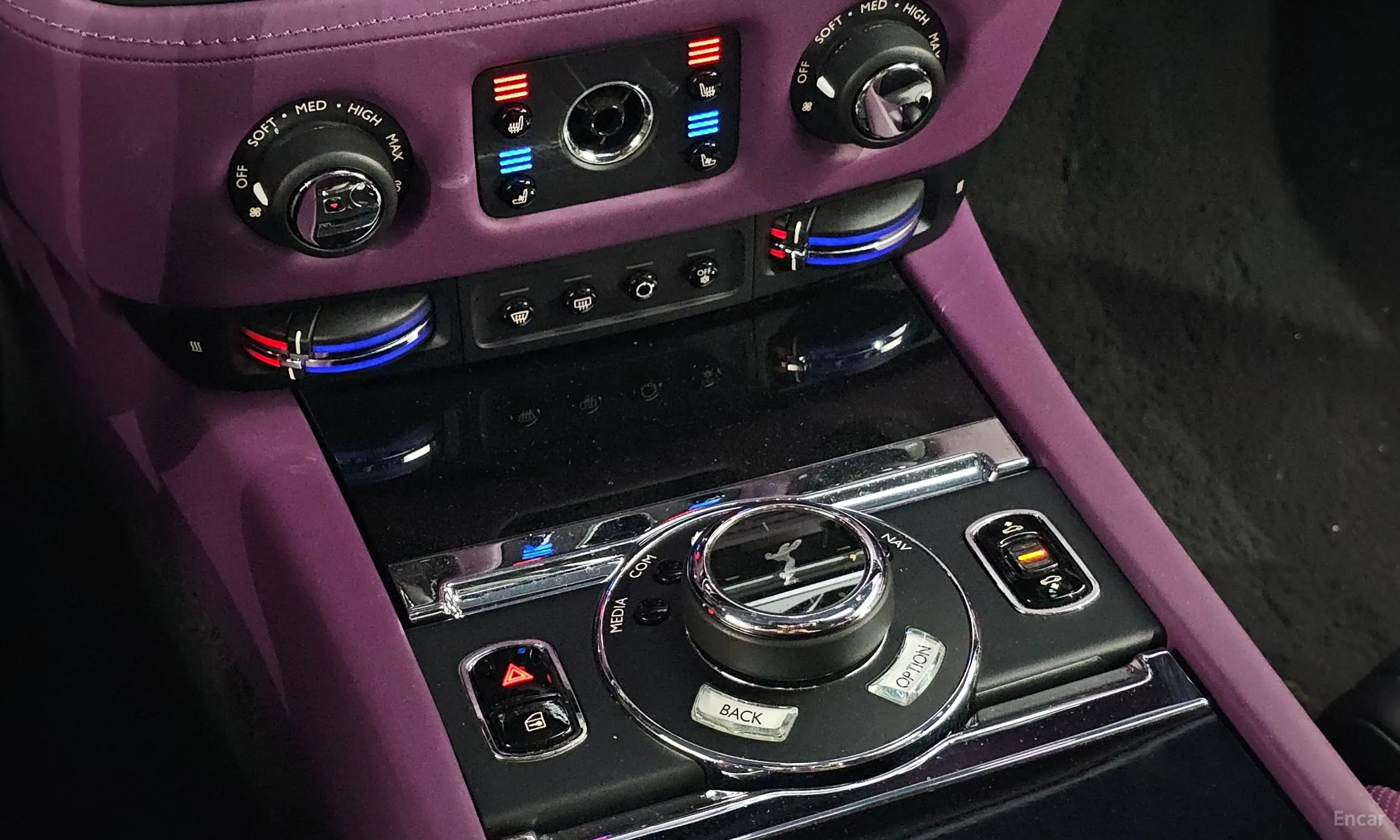Rolls-Royce Ghost превью 17