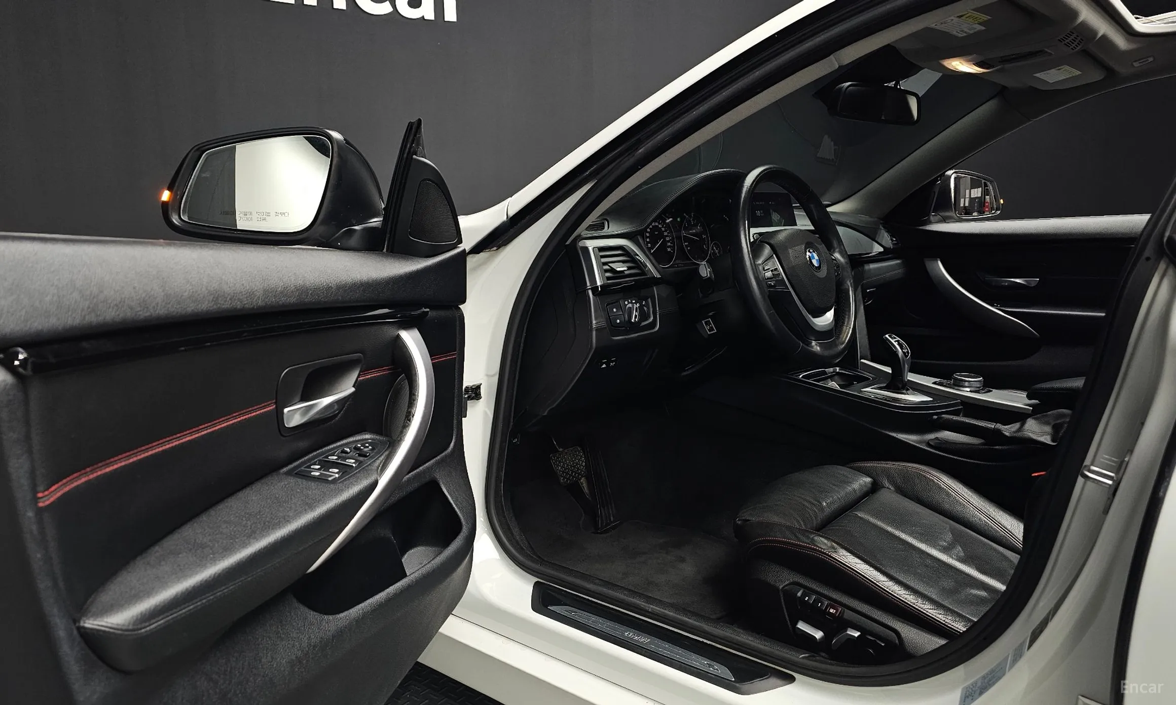 BMW Series 4 (F32) превью 10