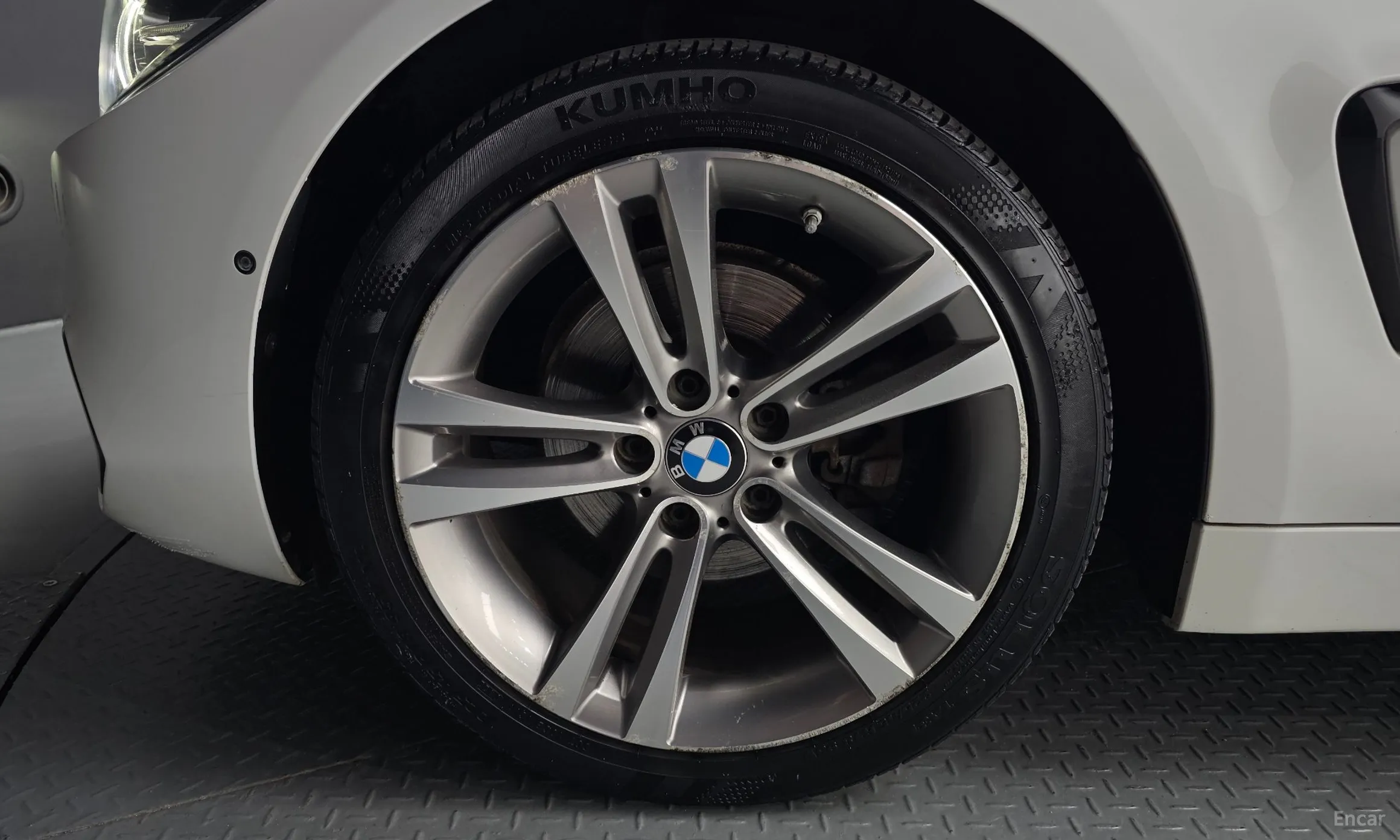 BMW Series 4 (F32) превью 5