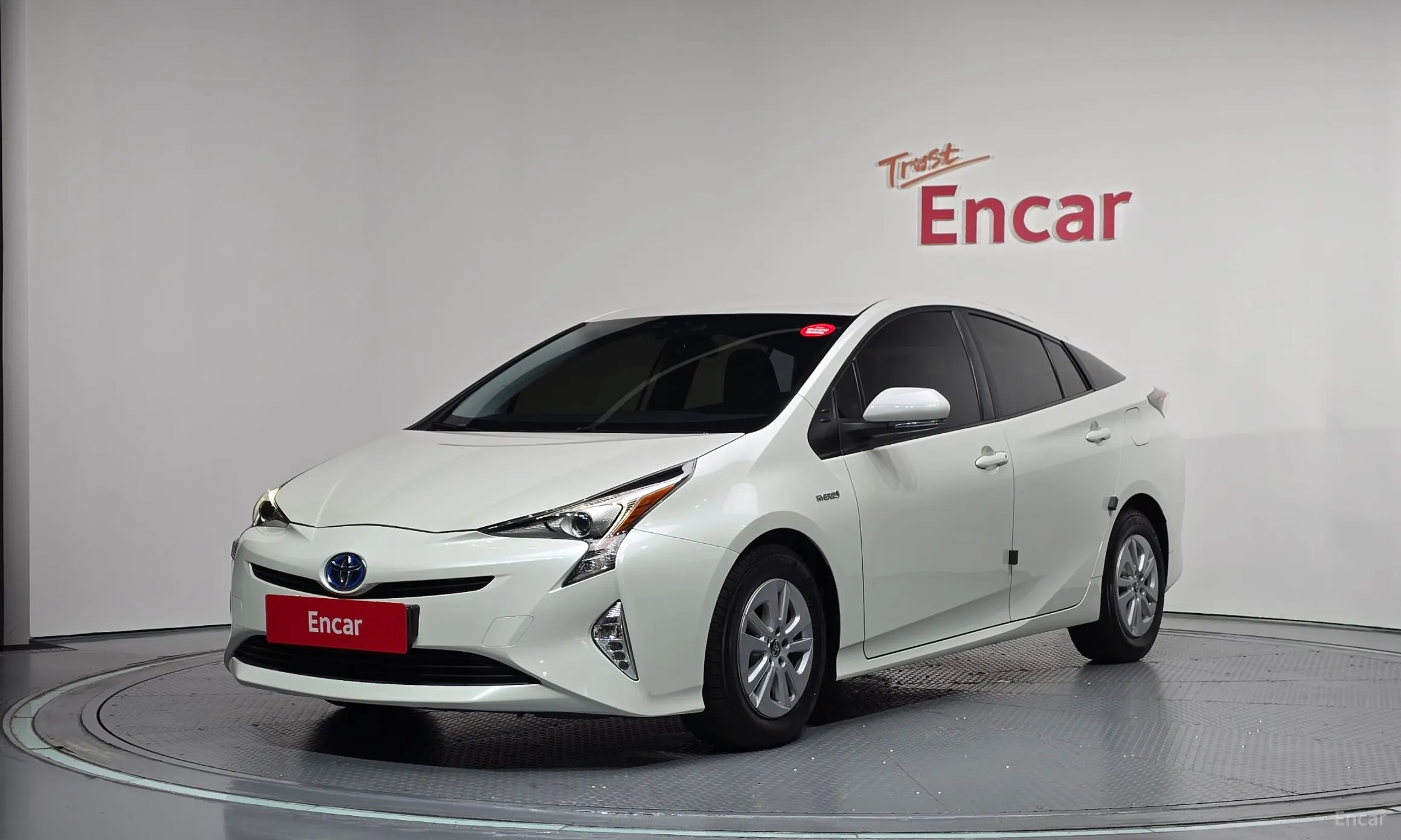Toyota Prius 4th Generation