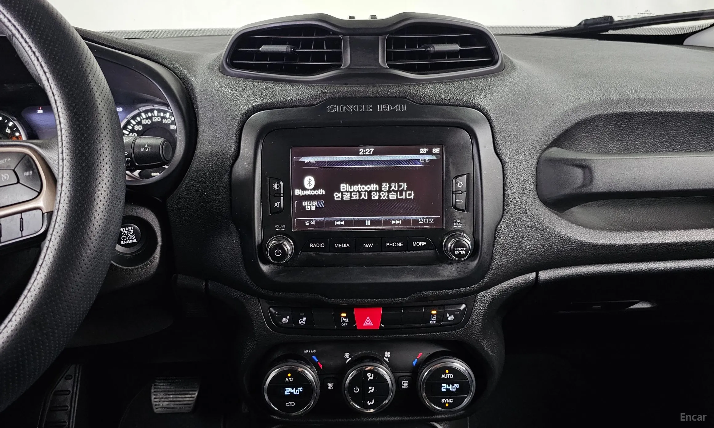 Jeep Renegade превью 15