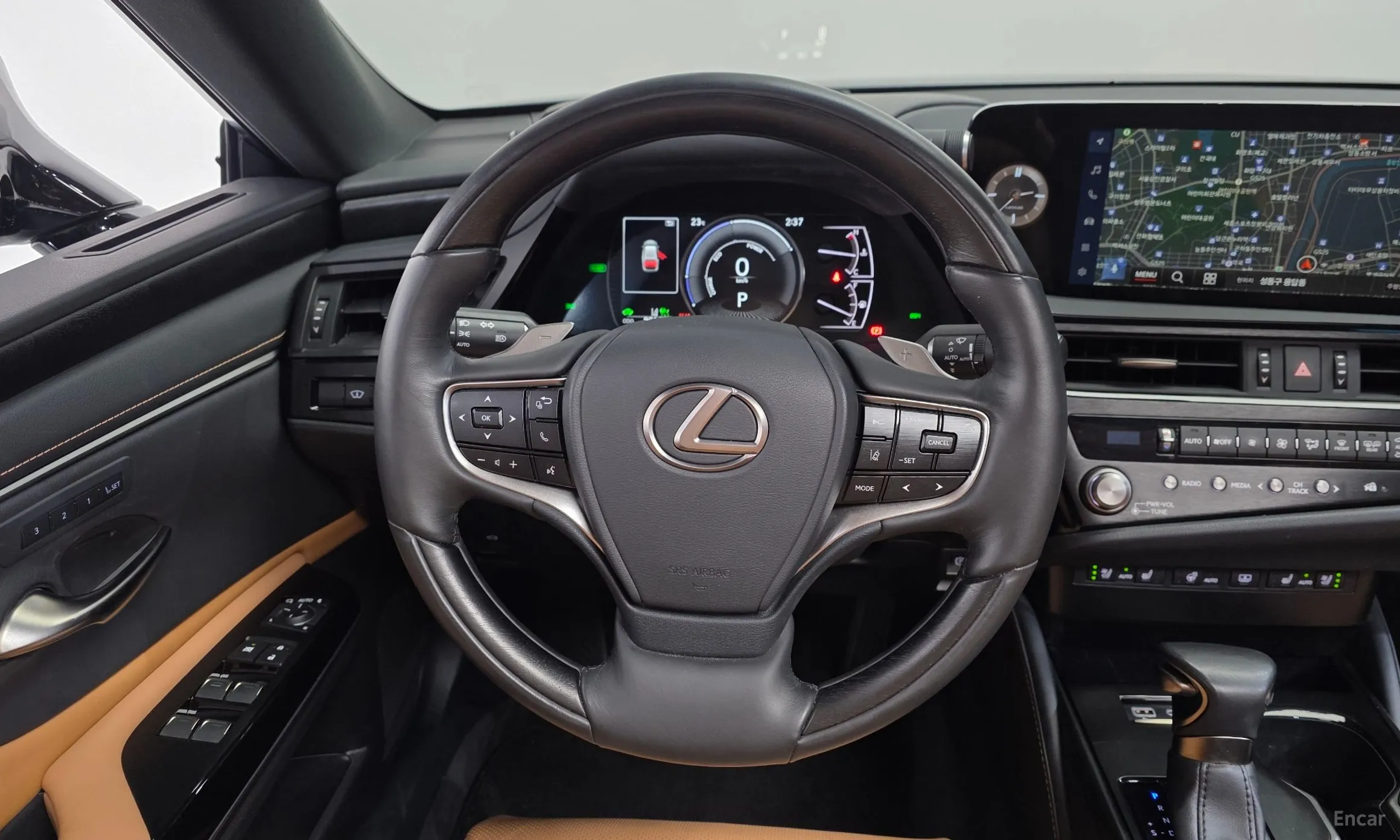Lexus ES300h 7th Generation превью 13