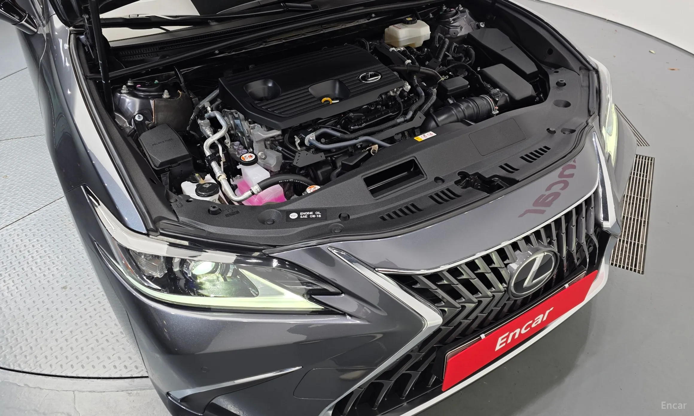 Lexus ES300h 7th Generation превью 6
