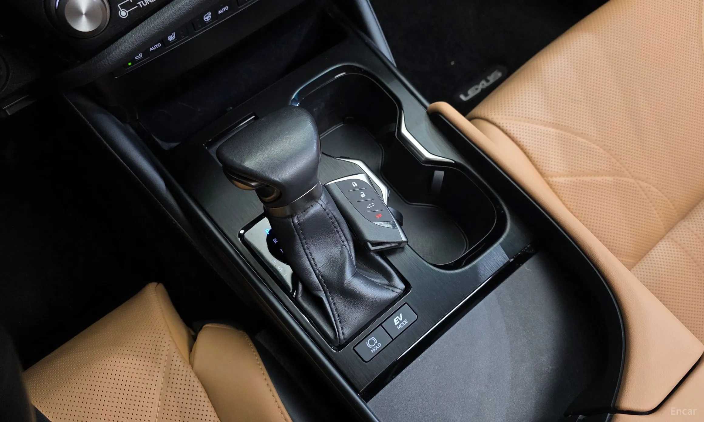 Lexus ES300h 7th Generation превью 9