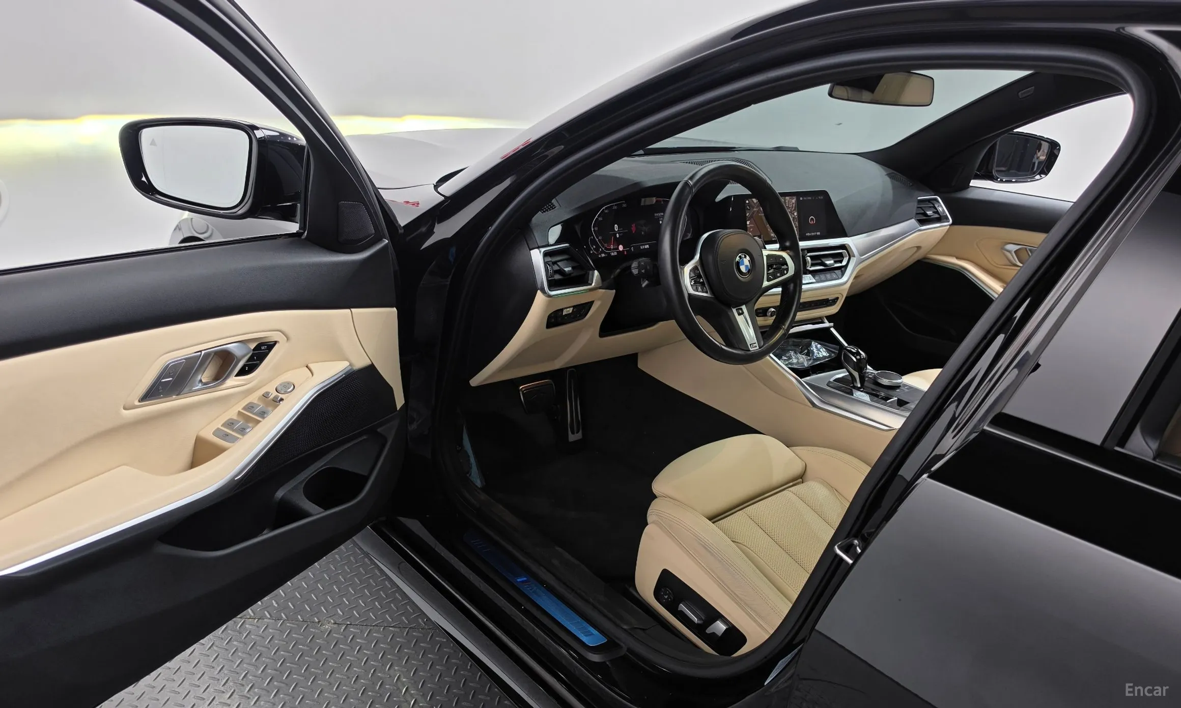 BMW 3 Series (G20) превью 10