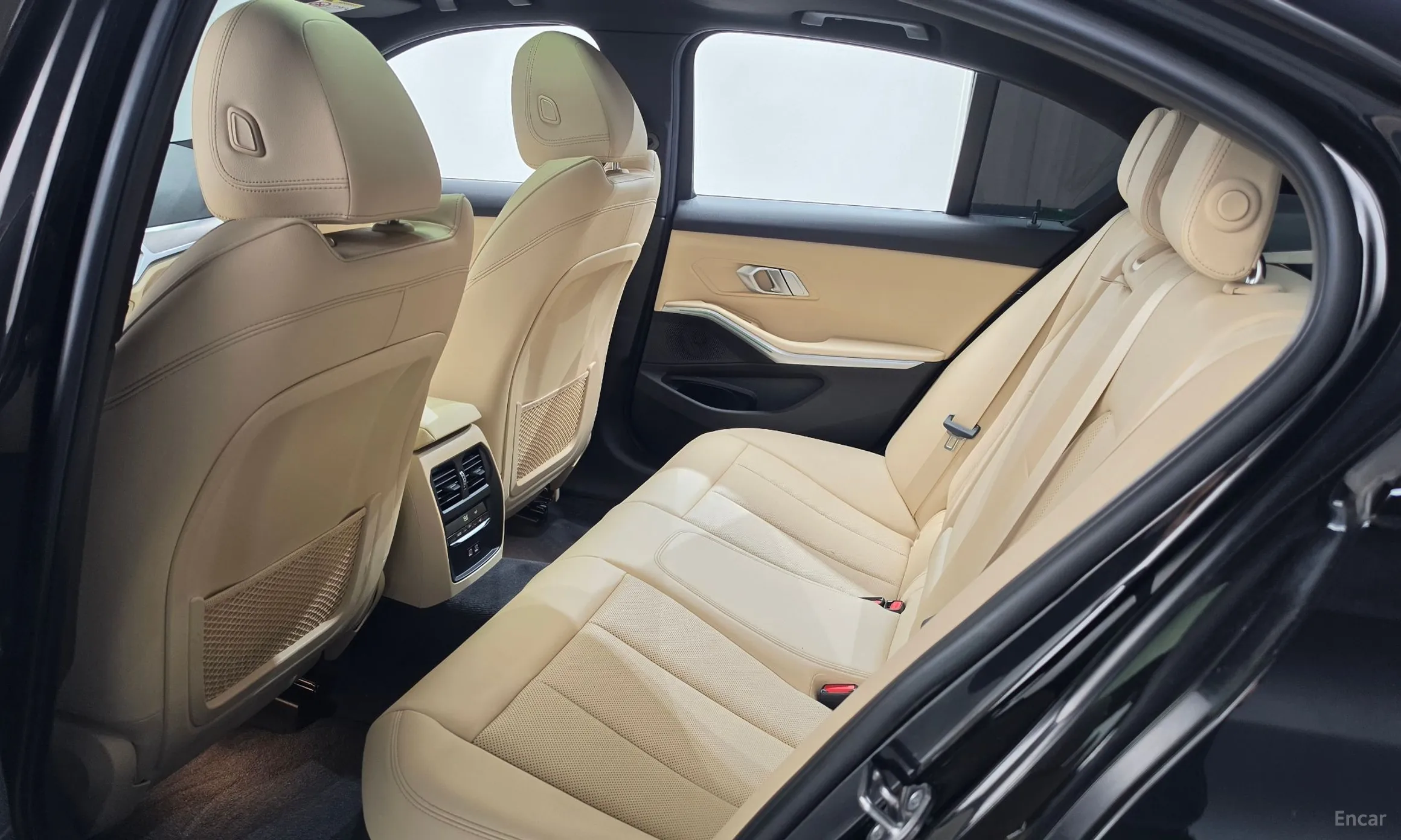BMW 3 Series (G20) превью 11