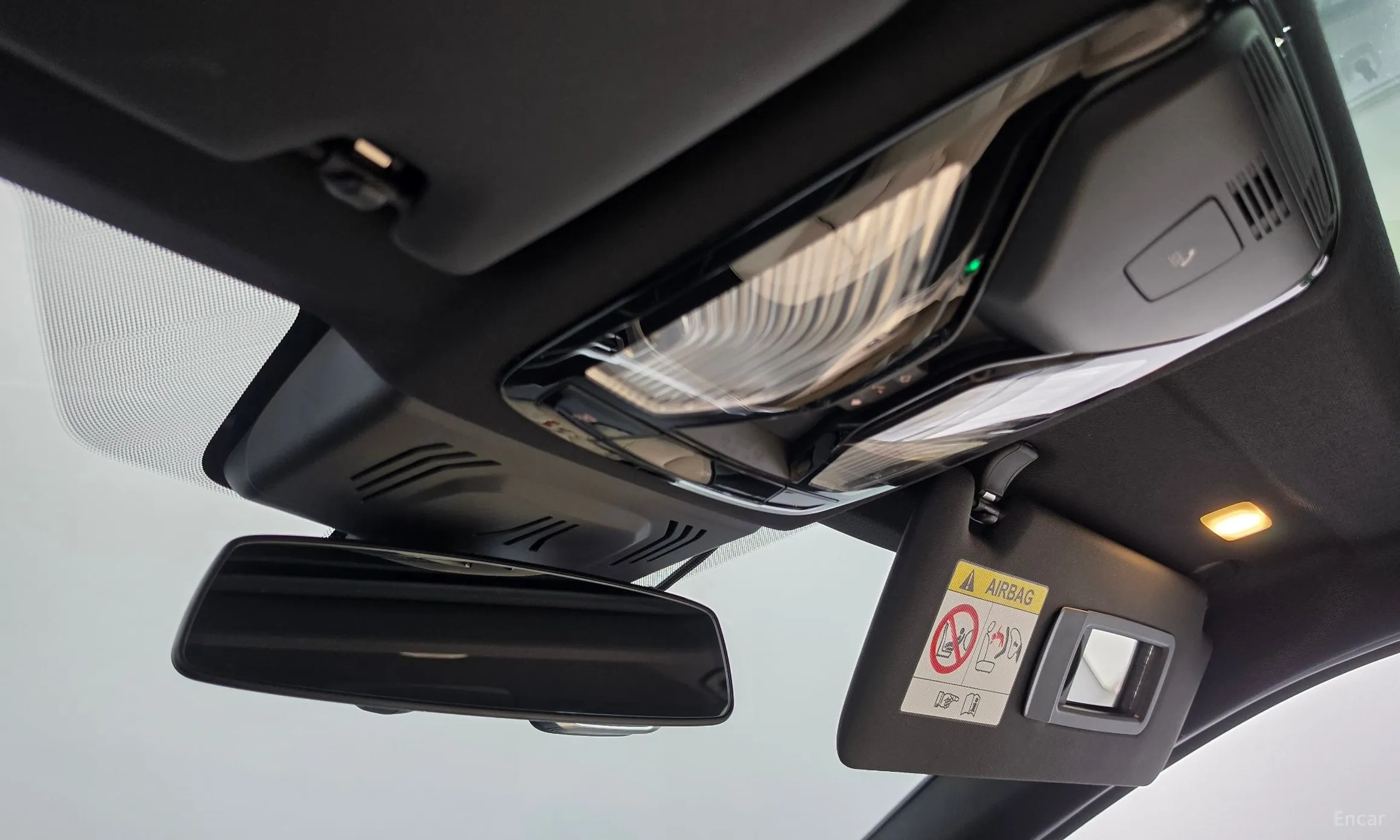 BMW 3 Series (G20) превью 16