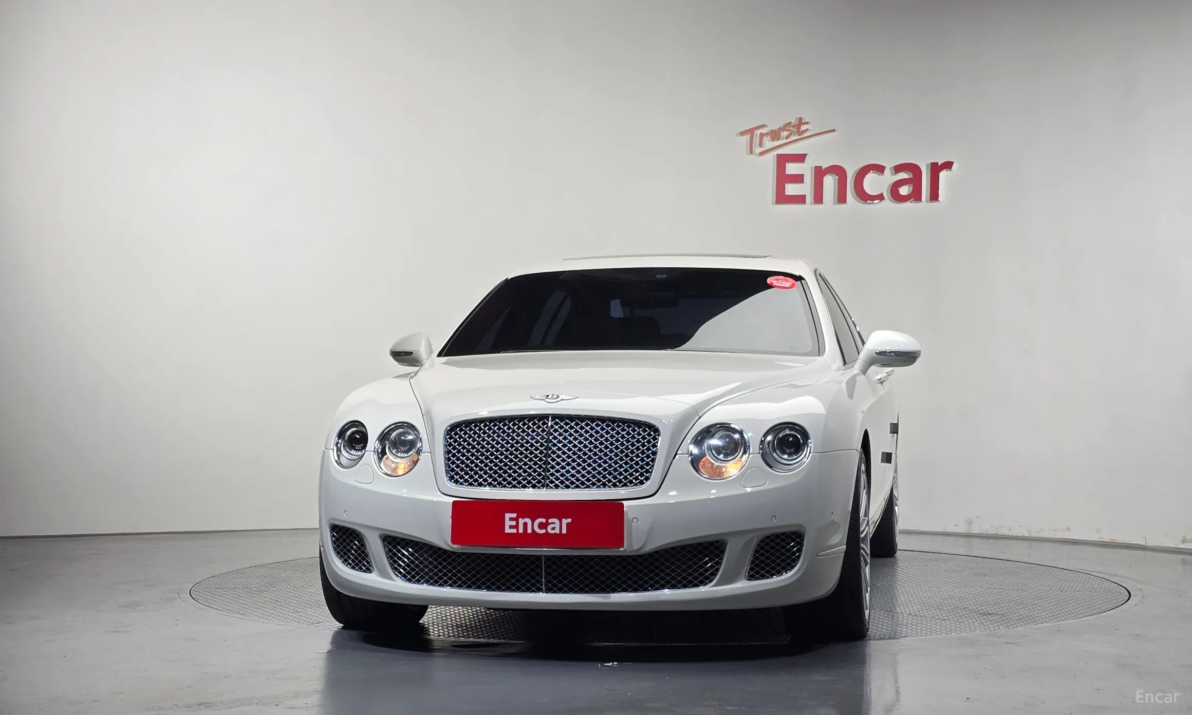 Bentley Flying Spur Gen 1 превью 3