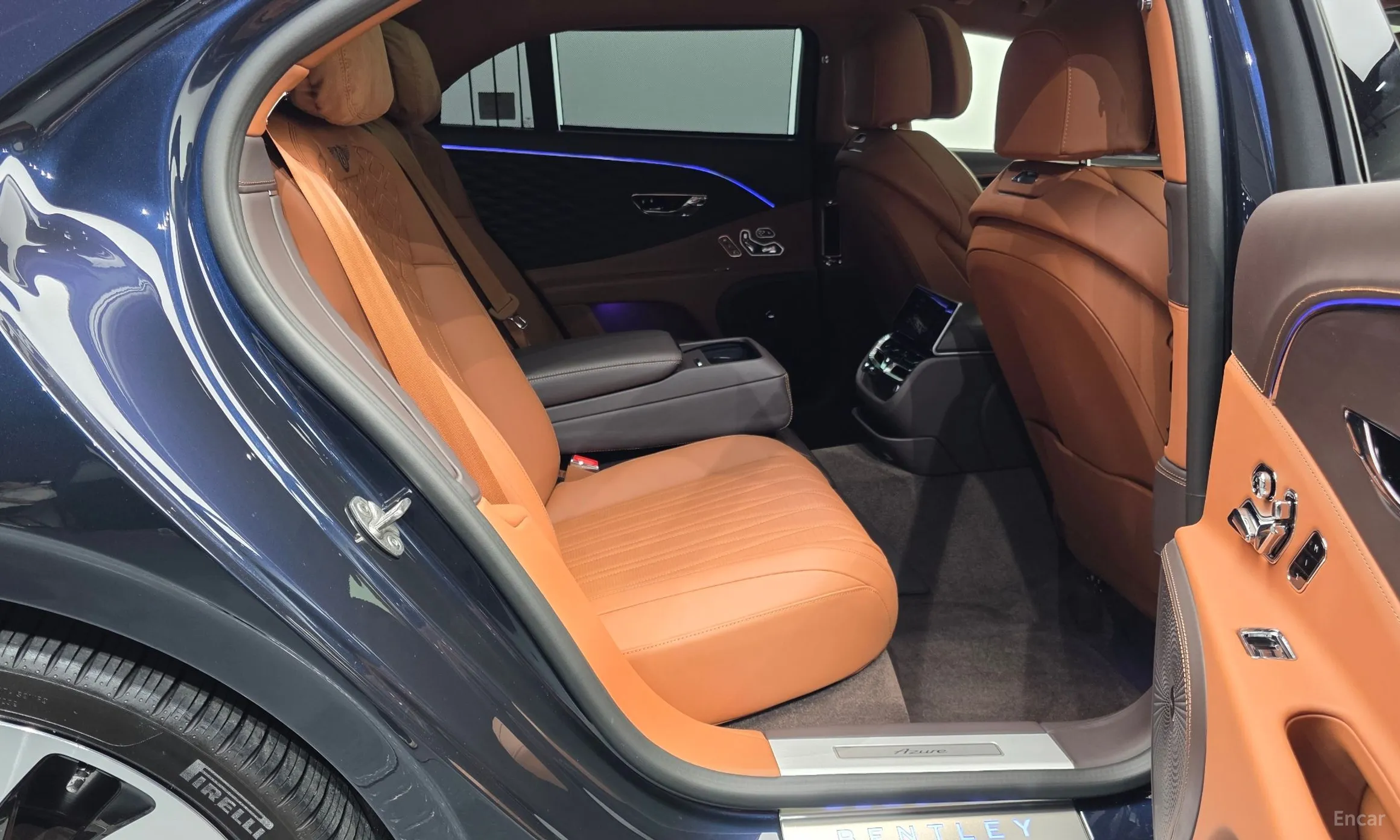 Bentley Flying Spur 3rd Generation превью 12