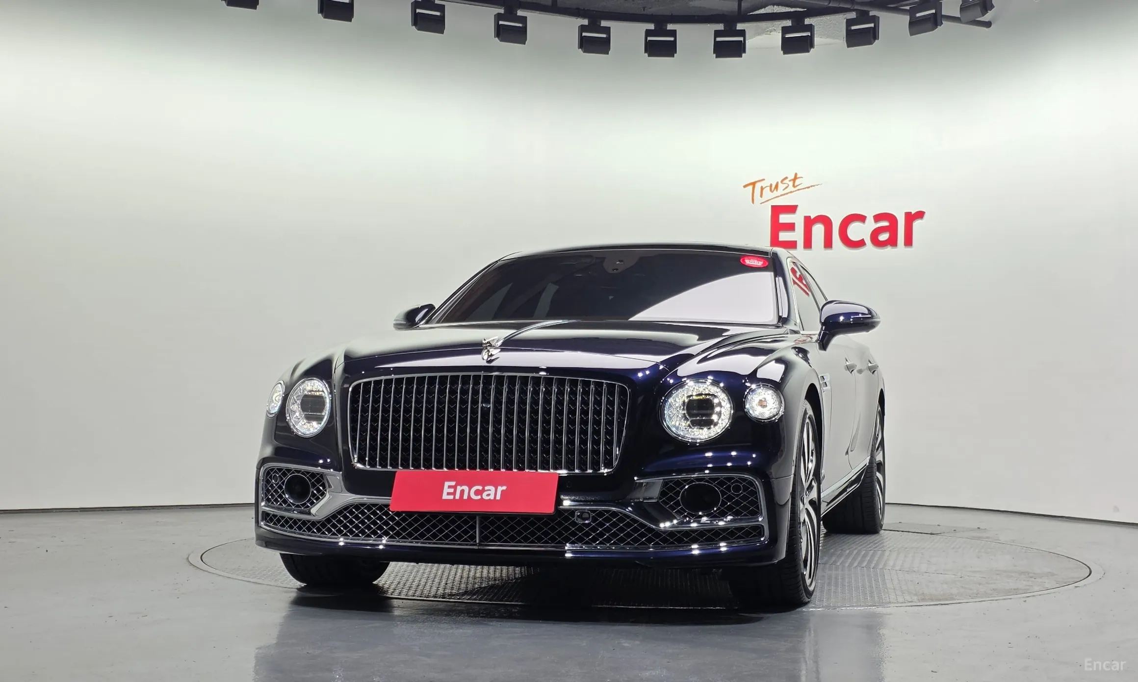 Bentley Flying Spur 3rd Generation превью 3
