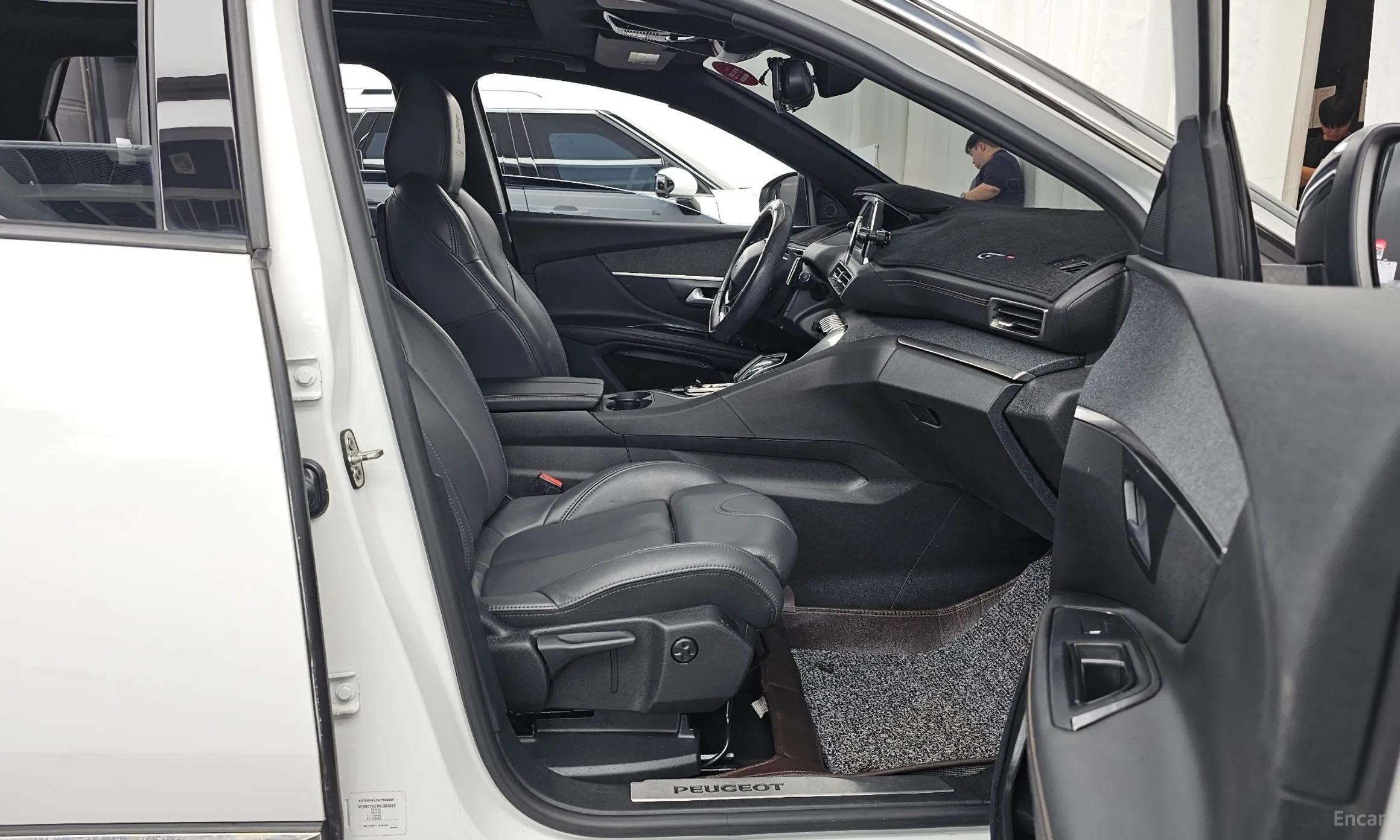 Peugeot 5008 2nd generation превью 11