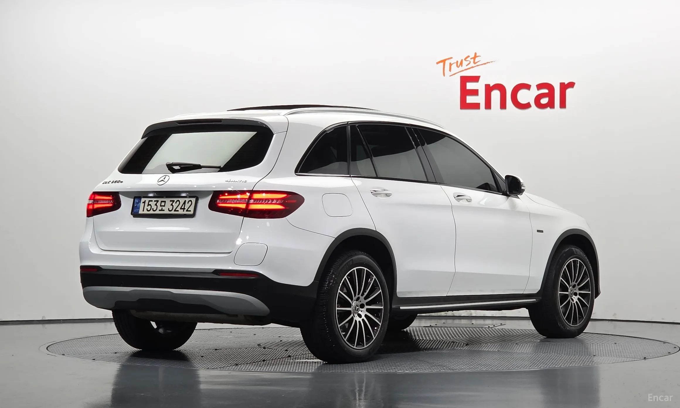 Mercedes Benz GLC-Class X253