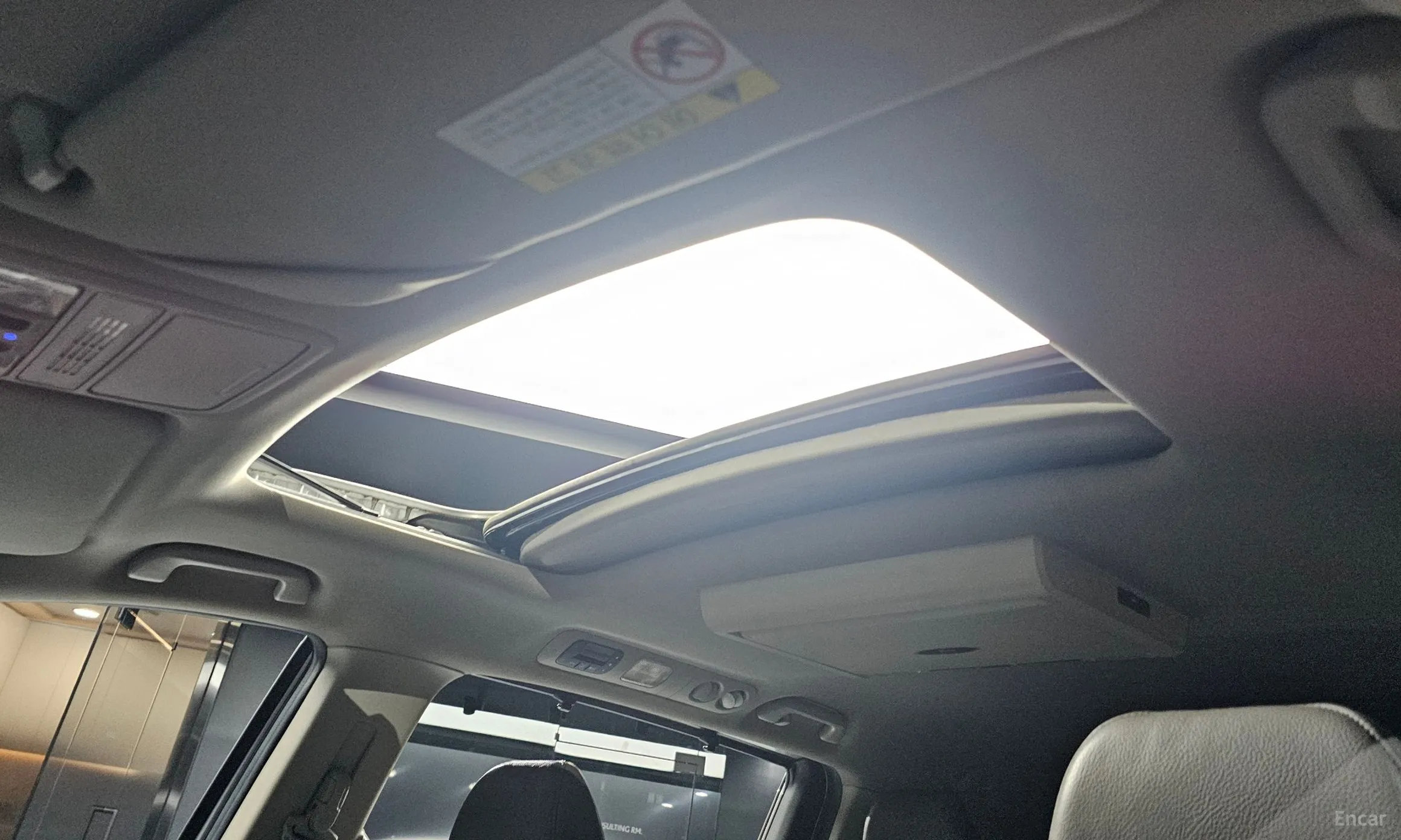 Honda Odyssey превью 15