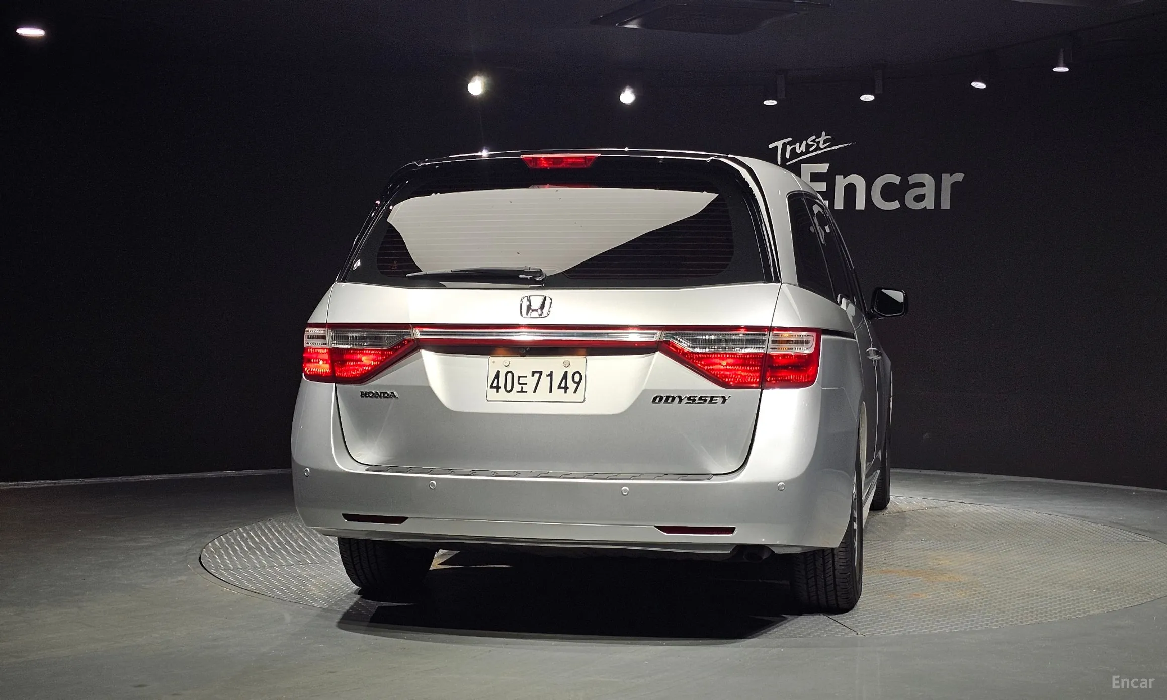 Honda Odyssey превью 4