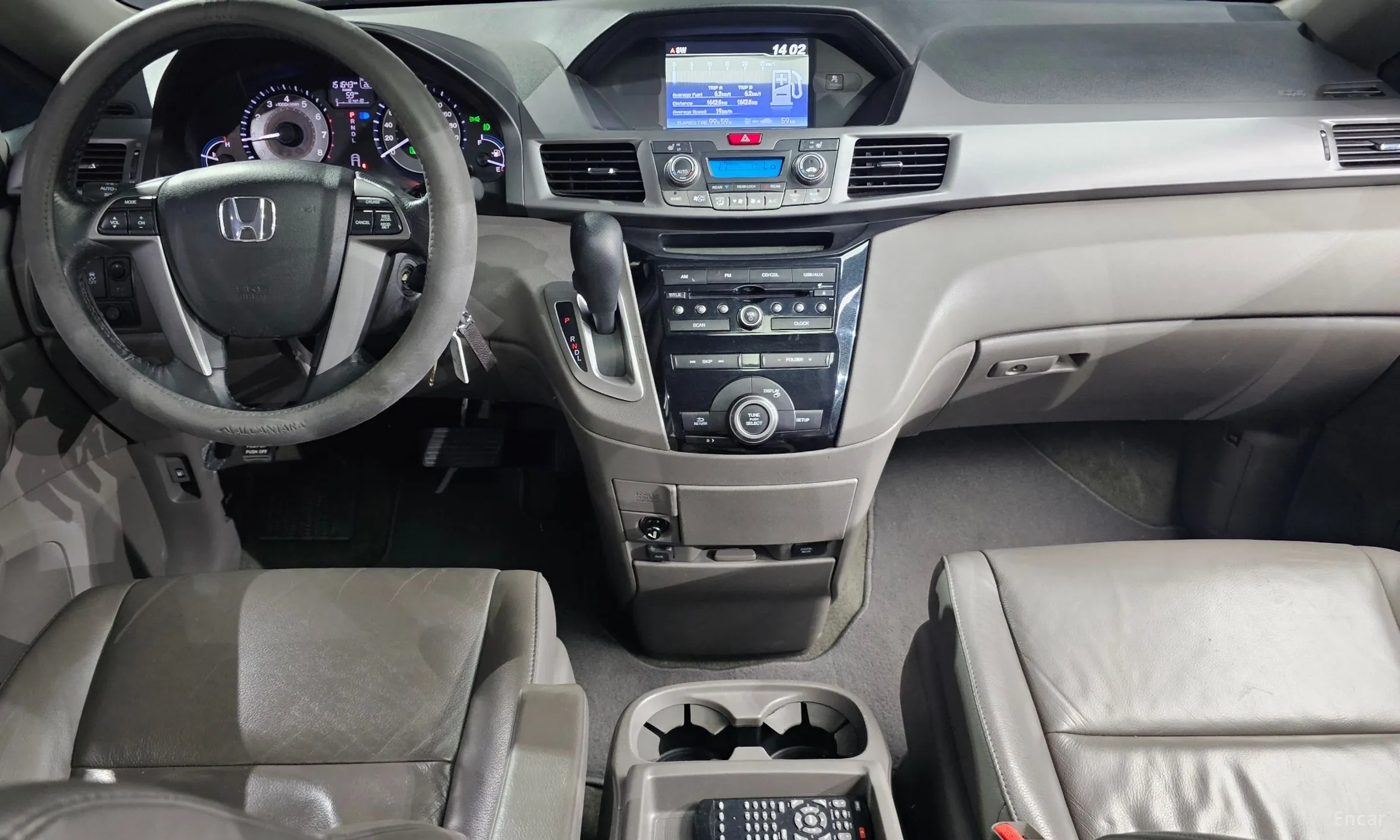 Honda Odyssey превью 7