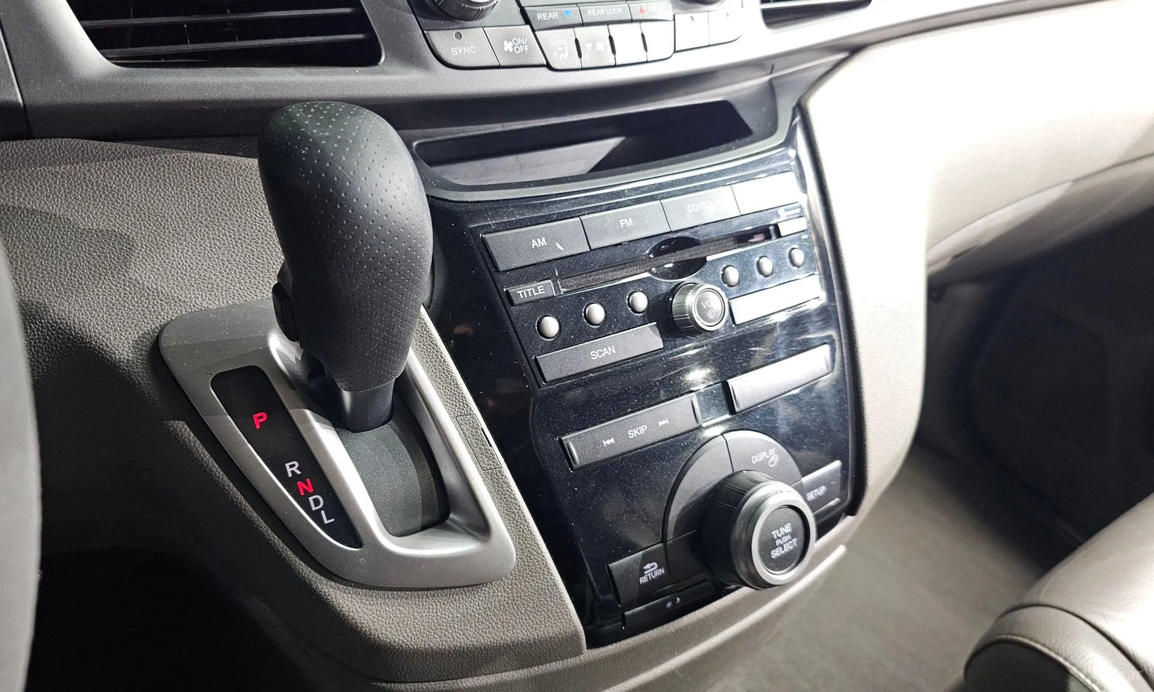 Honda Odyssey превью 9