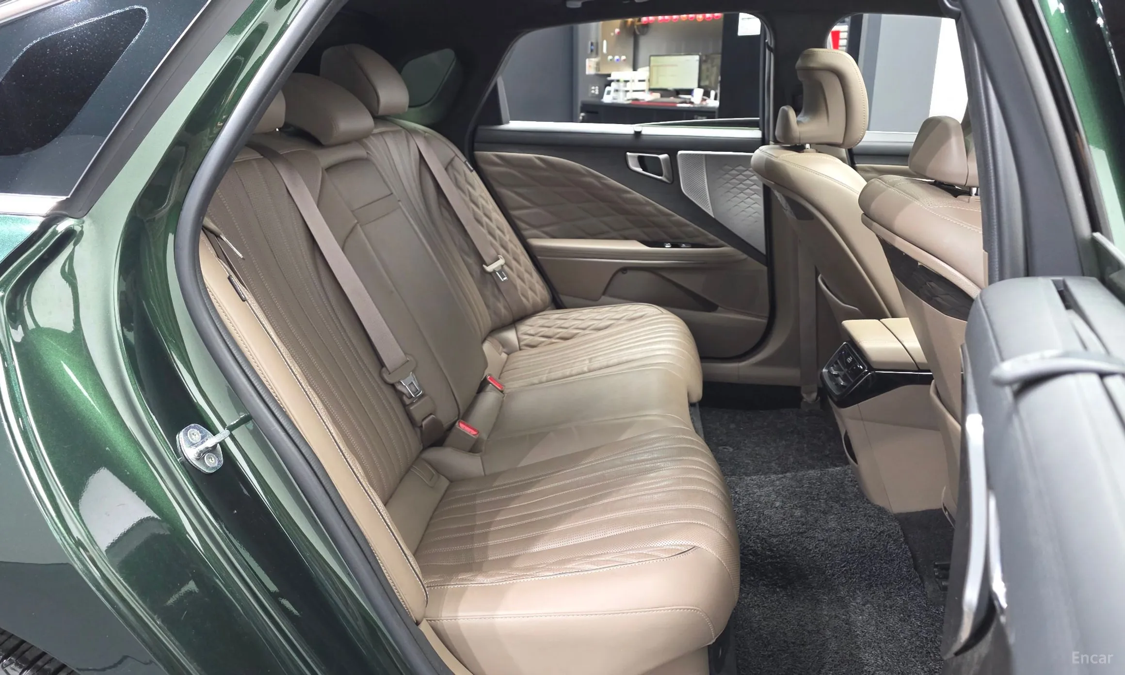 Kia K8 Hybrid превью 12
