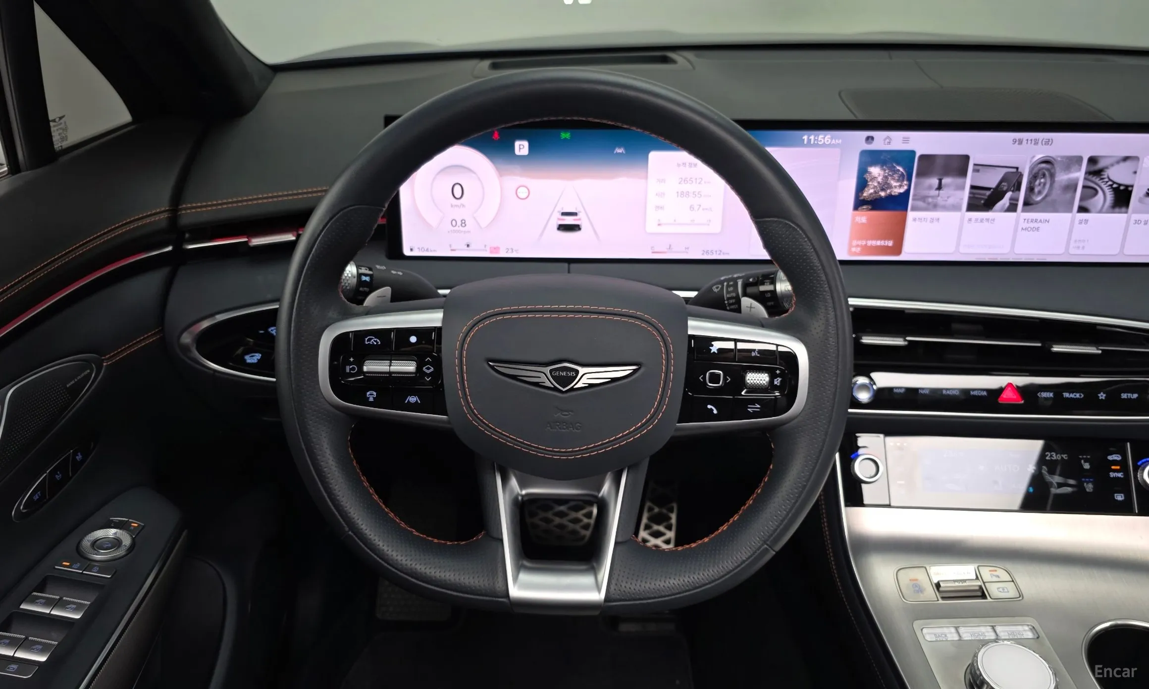 Genesis GV70 превью 14