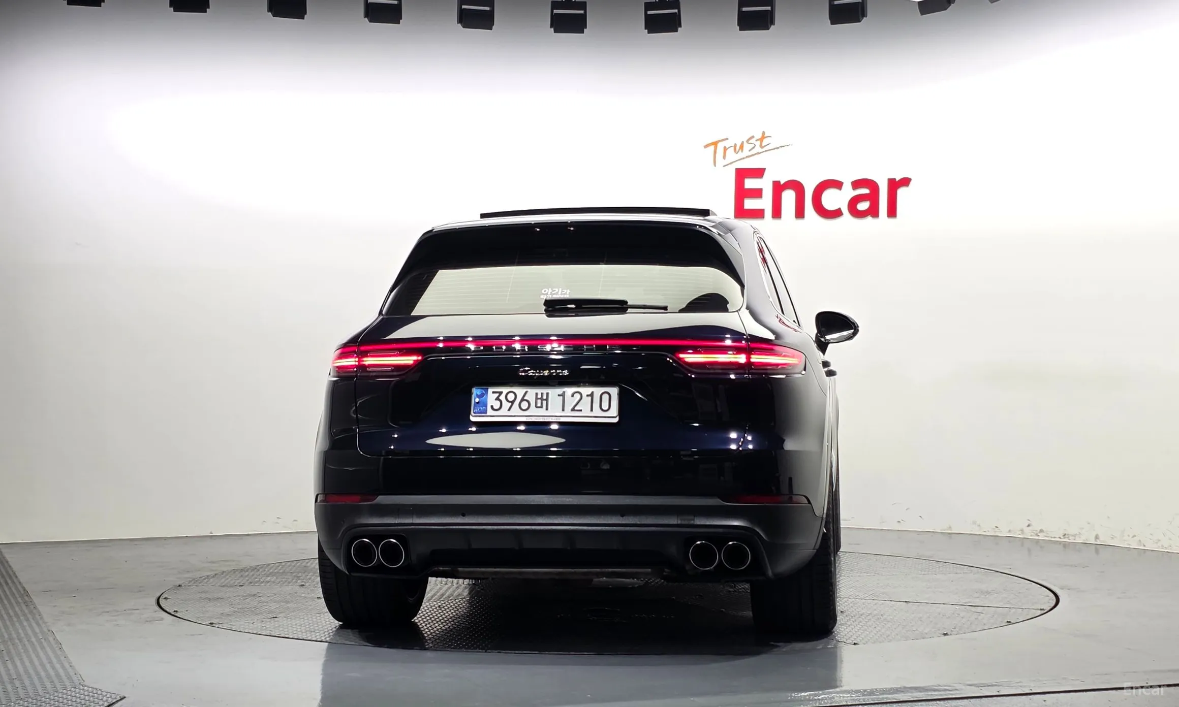 Porsche Cayenne (PO536) превью 4