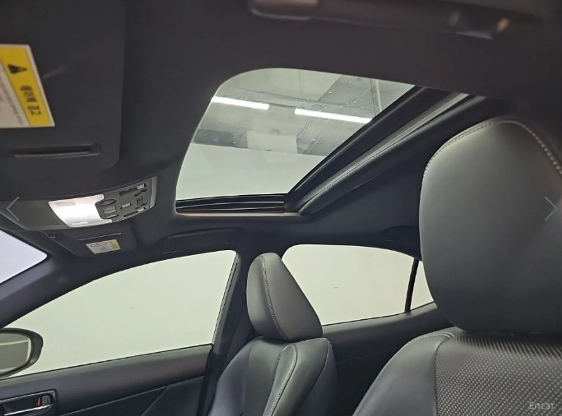 Lexus New IS250 превью 14