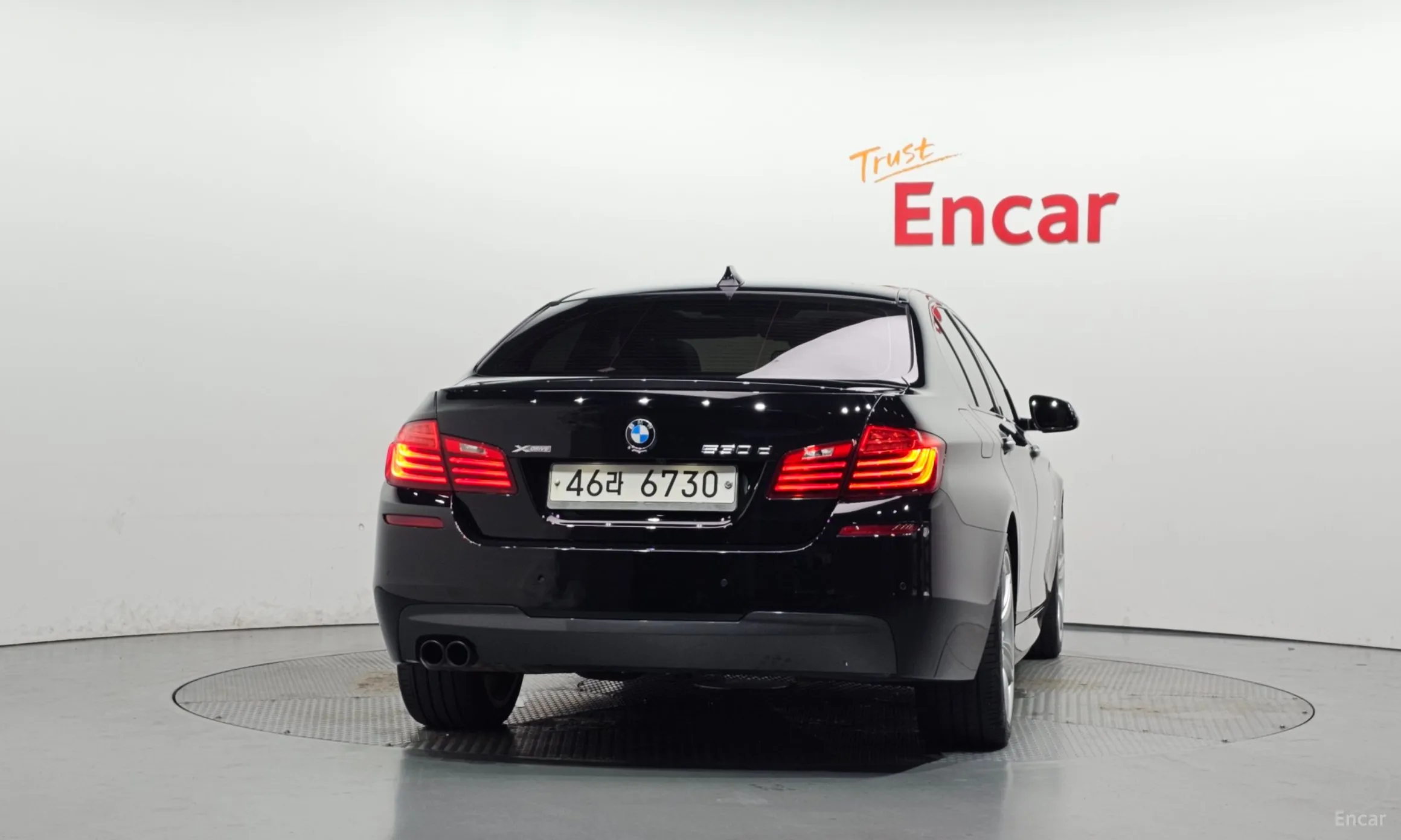 BMW 5 Series (F10) превью 4