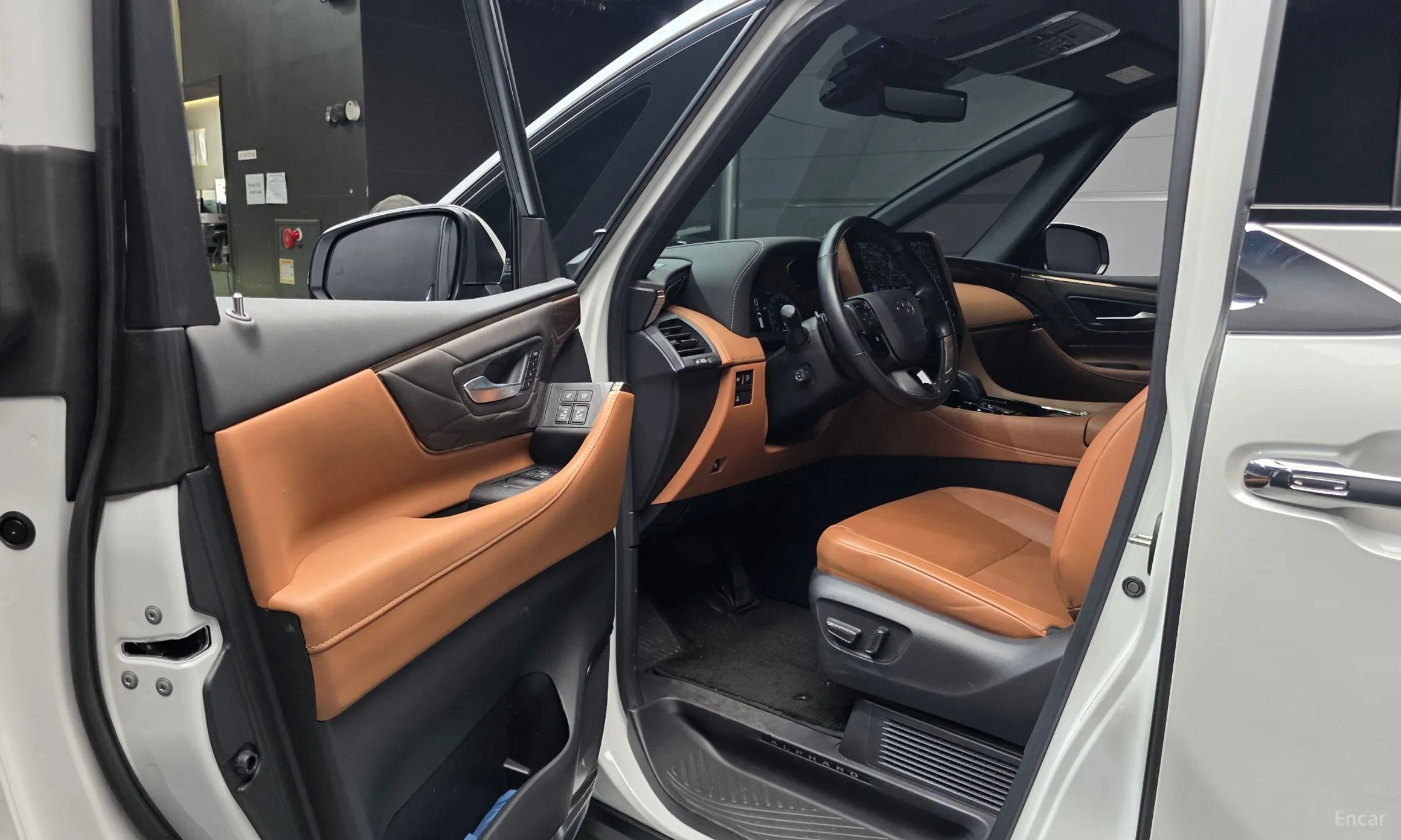 Toyota Alphard 4th Generation превью 10