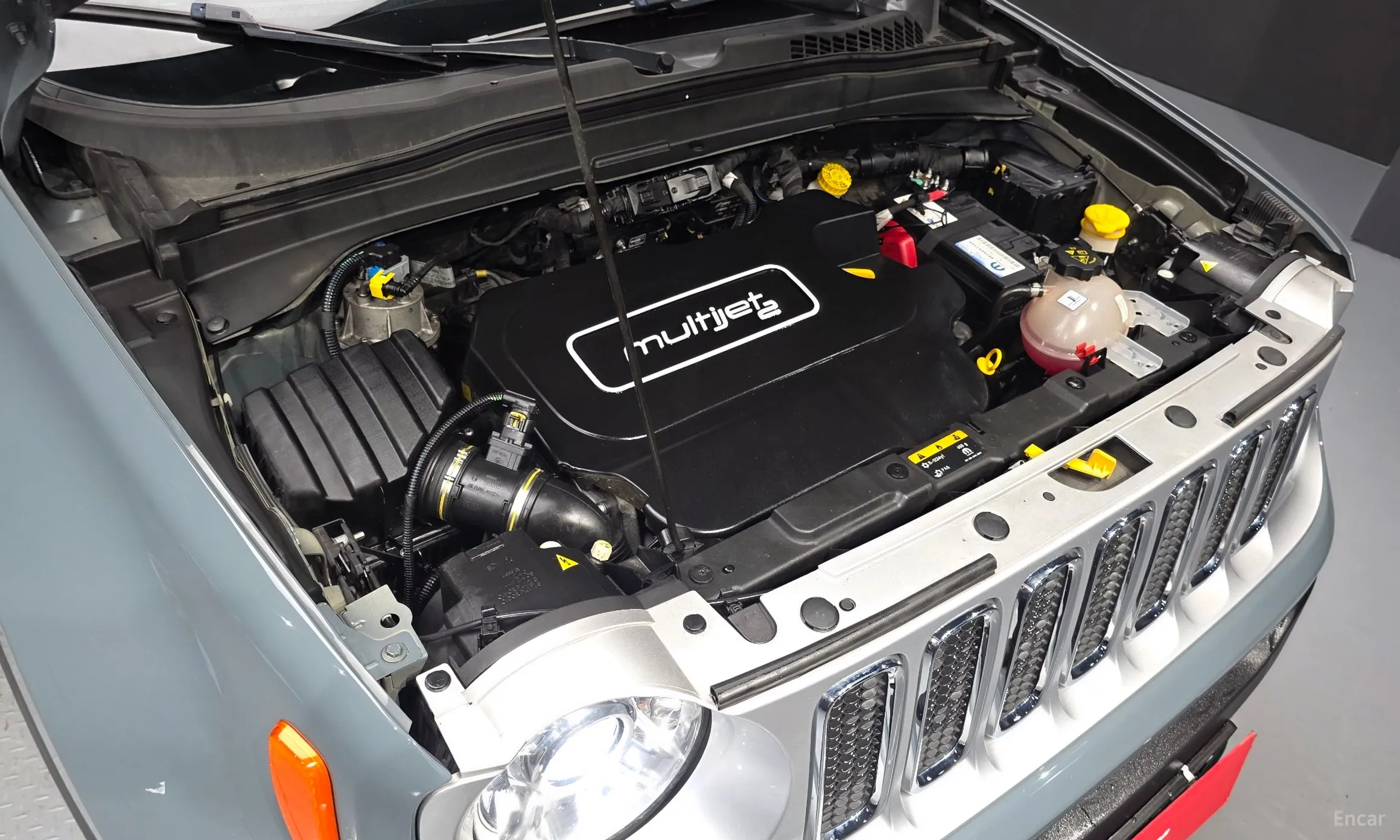 Jeep Renegade превью 6
