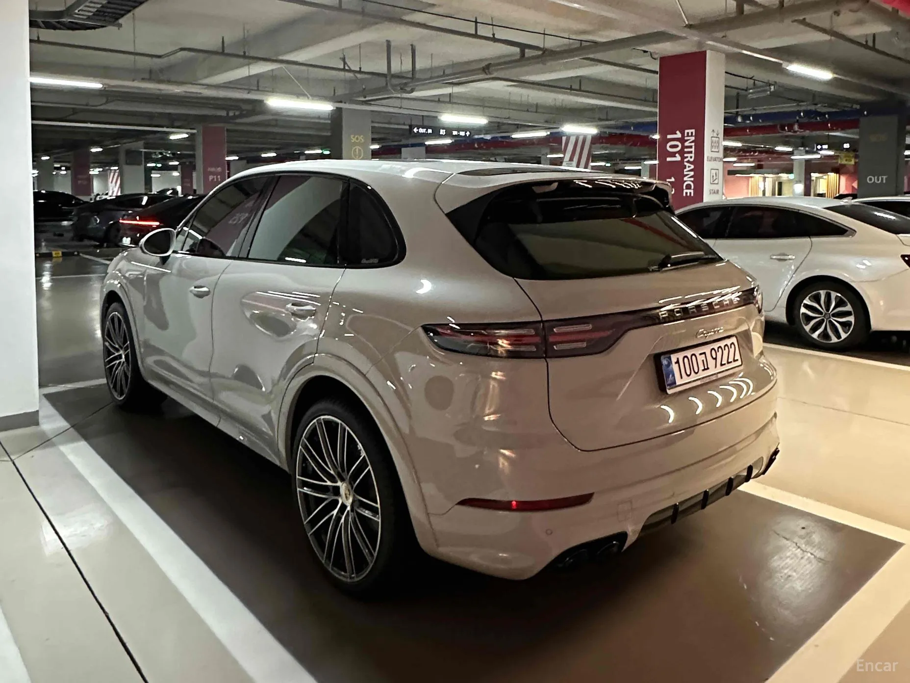 Porsche Cayenne (PO536) превью 4