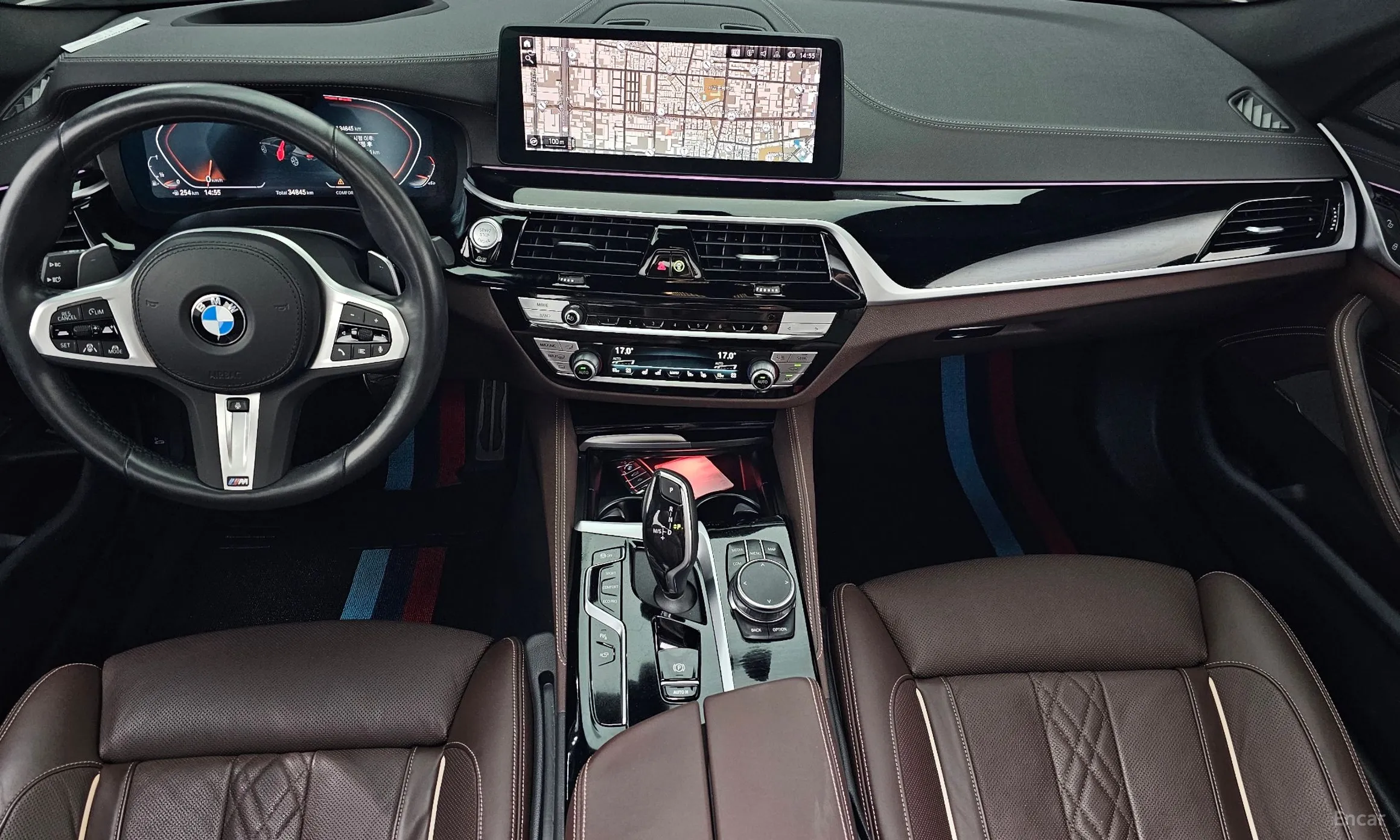 BMW 5 Series (G30) превью 7