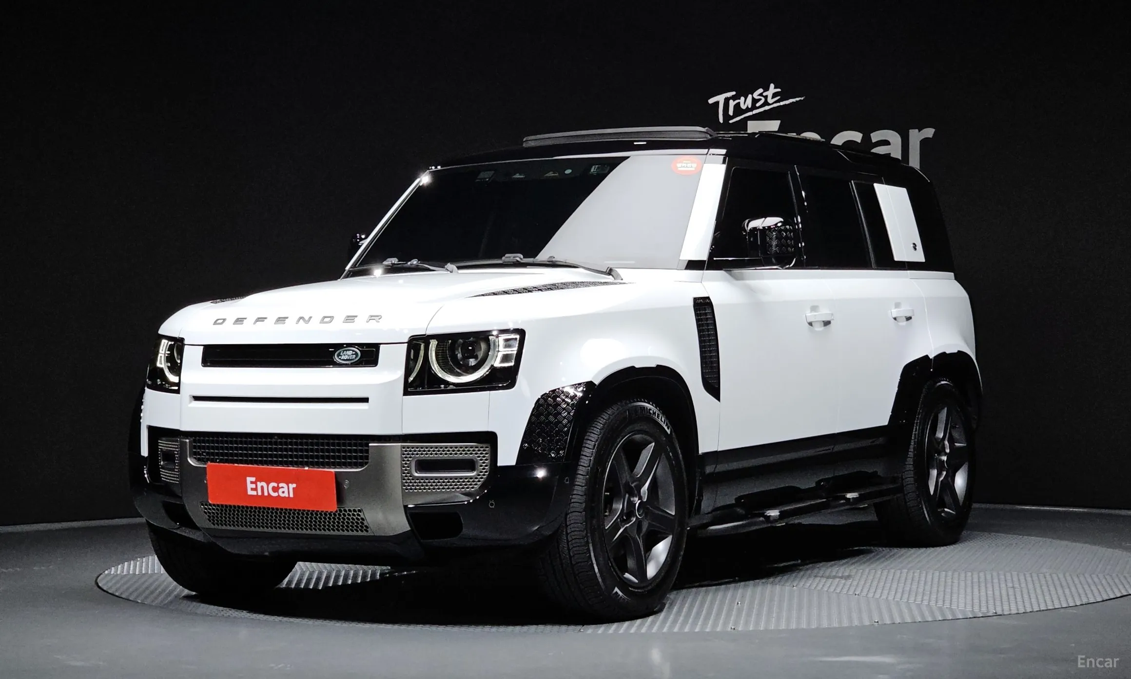 Land Rover Defender (L663)