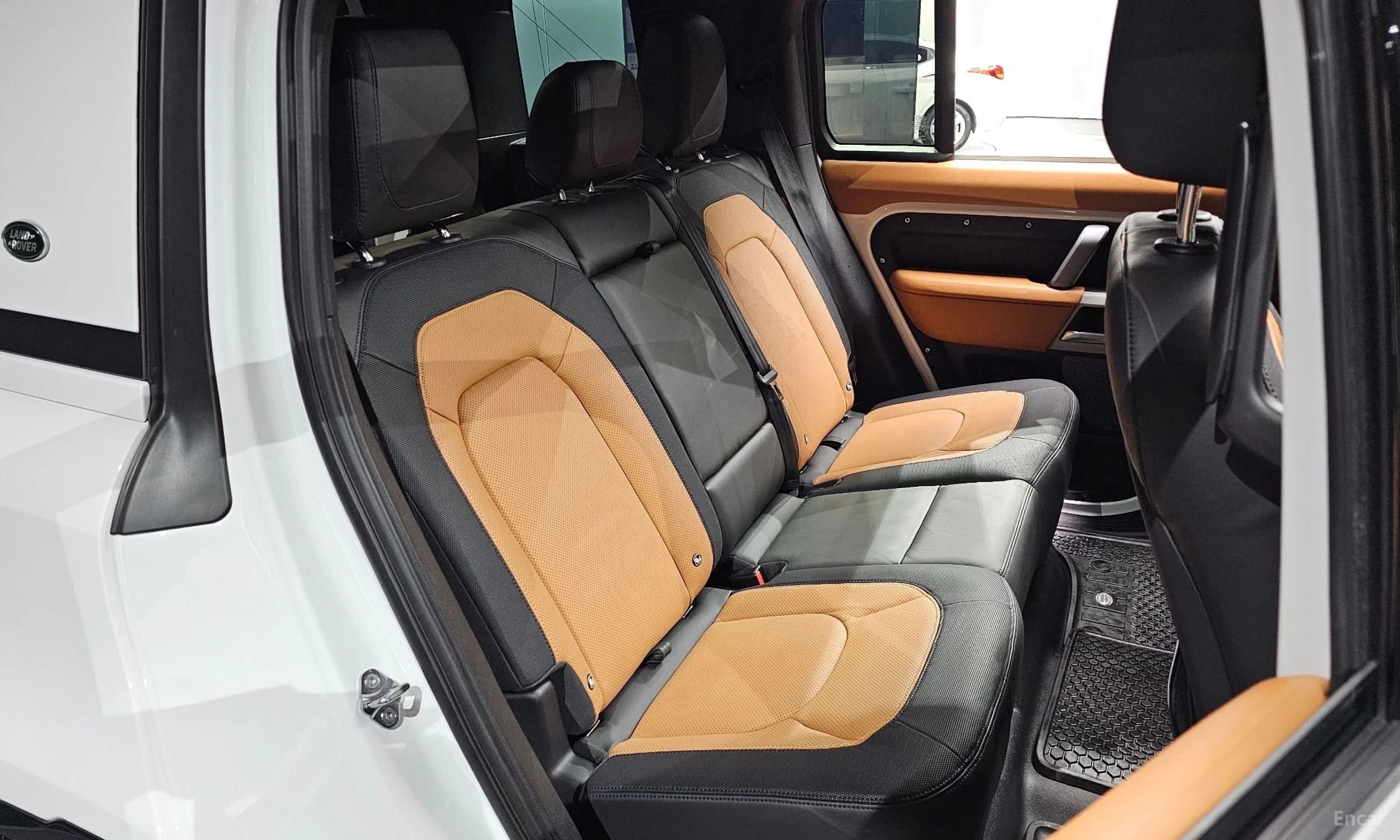 Land Rover Defender (L663) превью 11