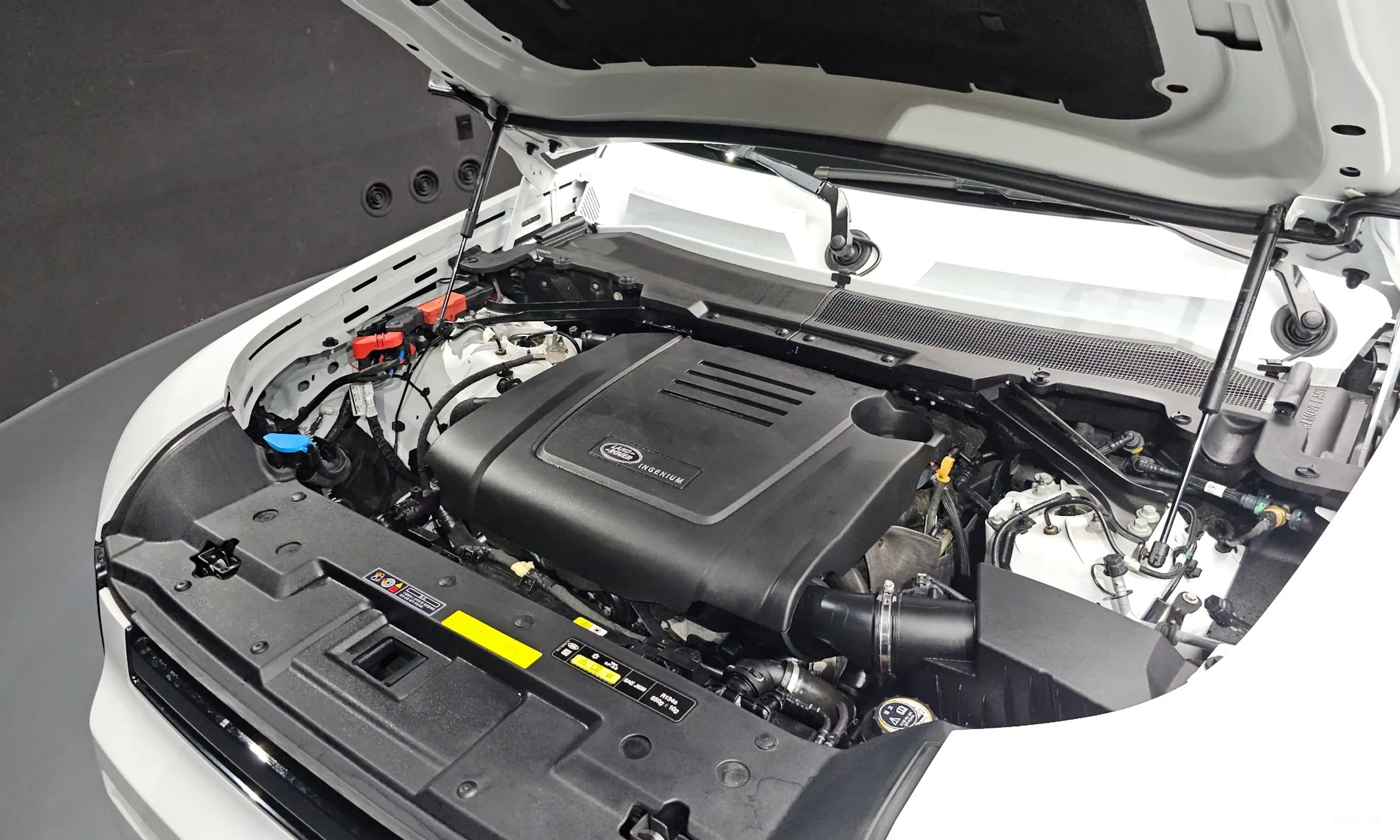 Land Rover Defender (L663) превью 6
