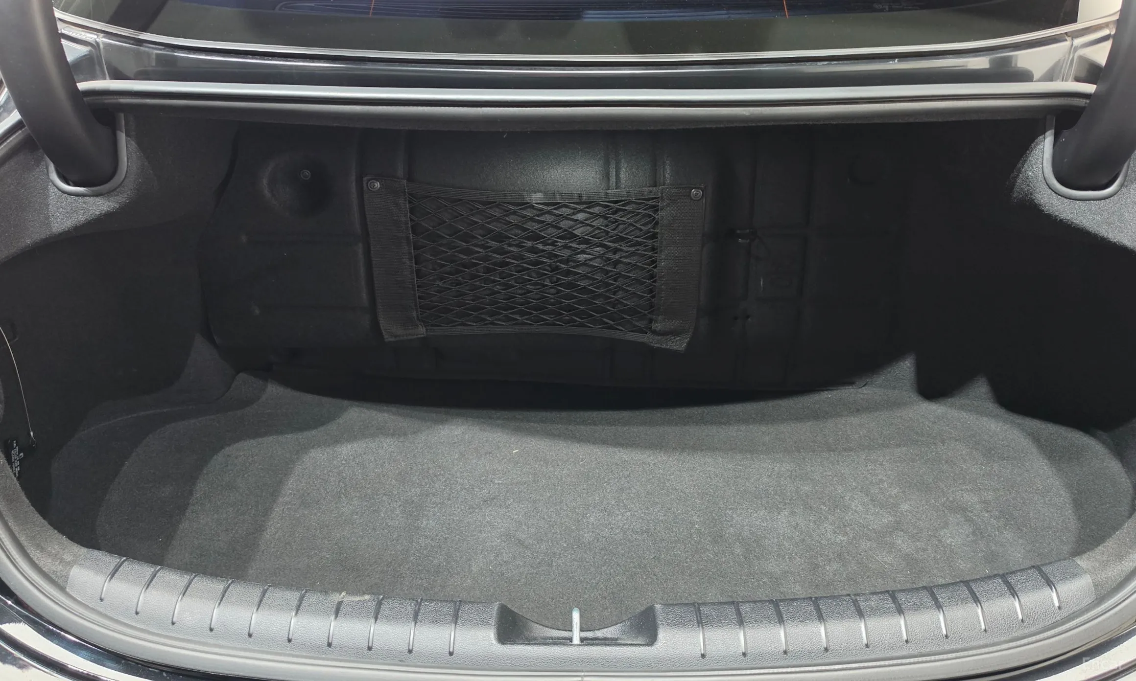 Hyundai Grandeur IG превью 20