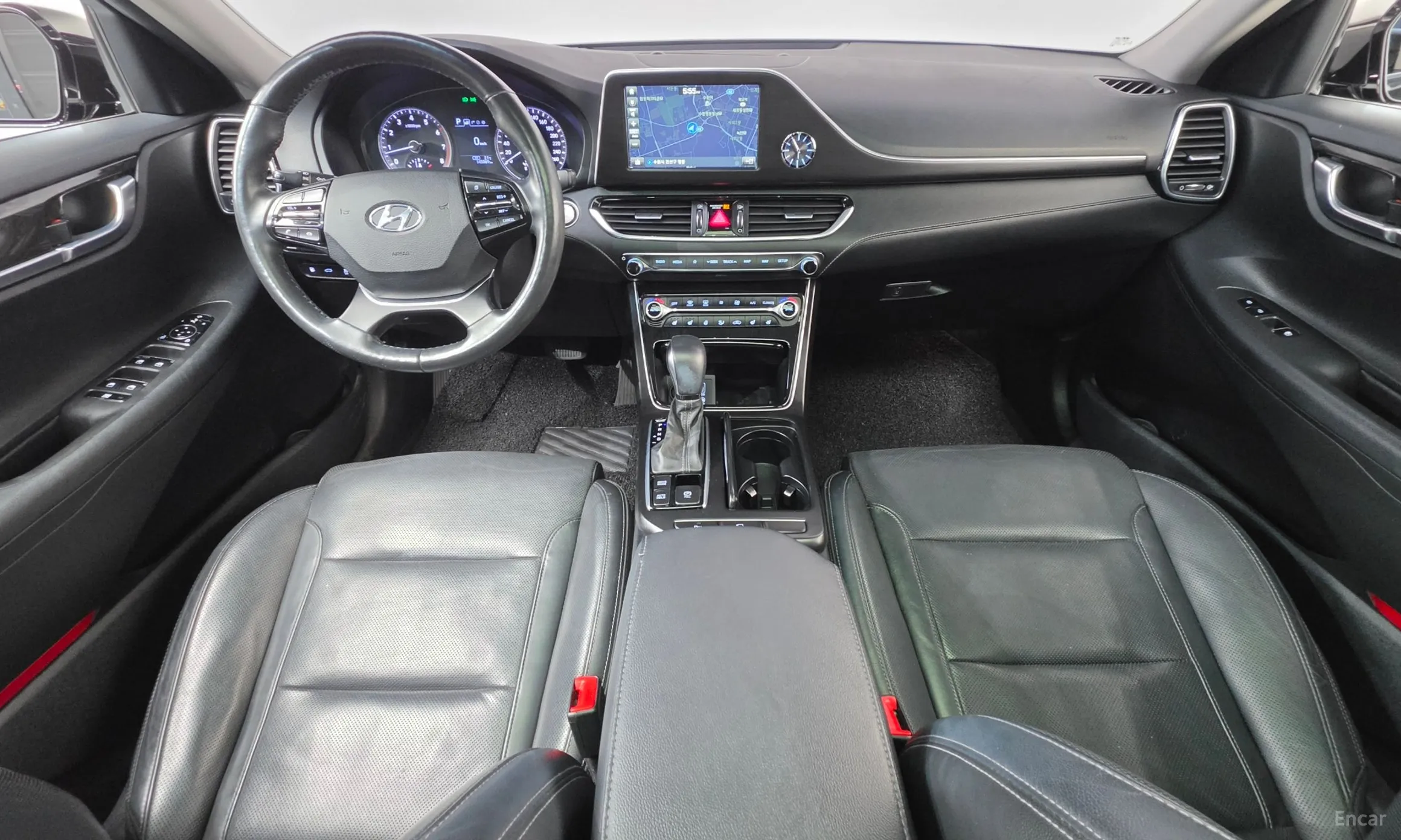 Hyundai Grandeur IG превью 7