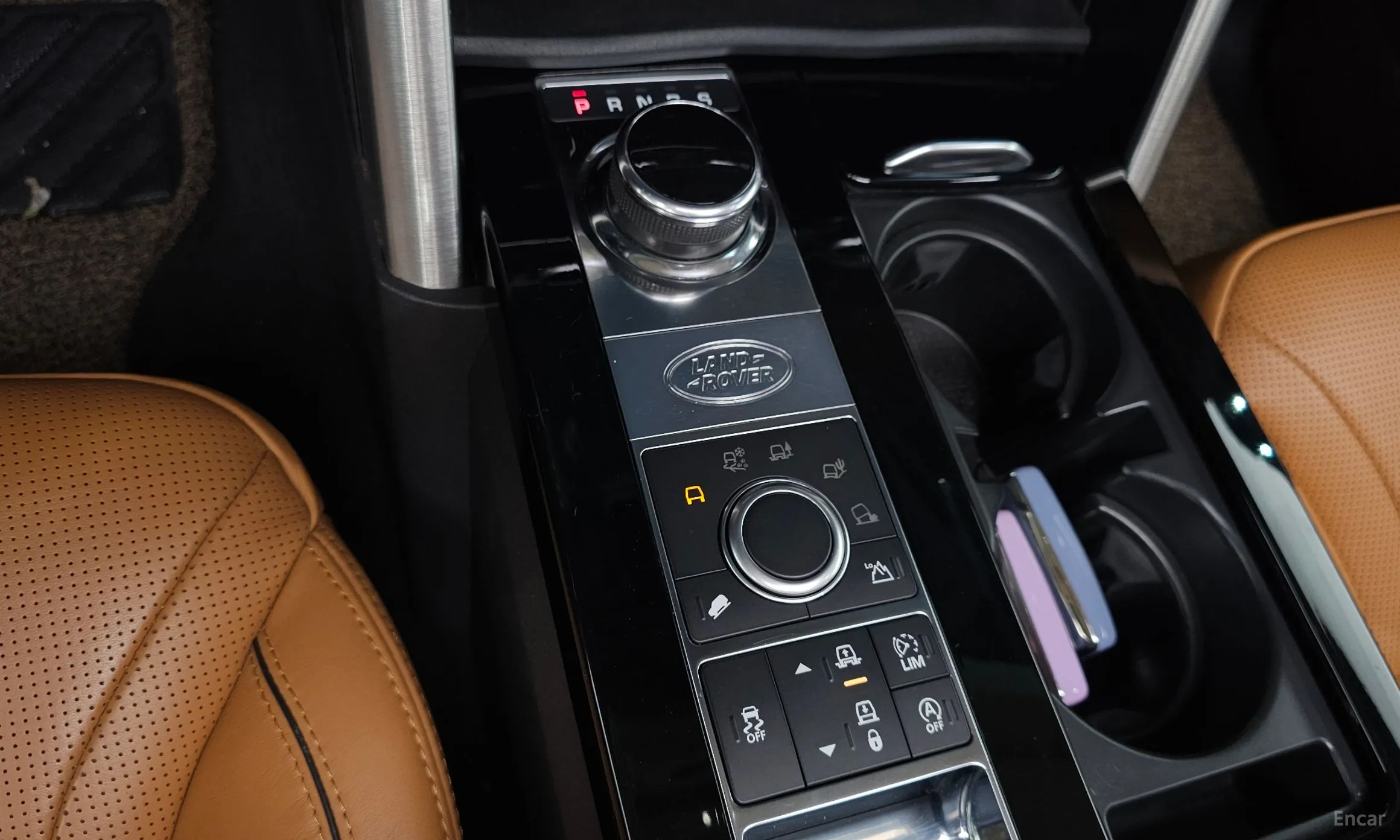 Land Rover Discovery 5 превью 9
