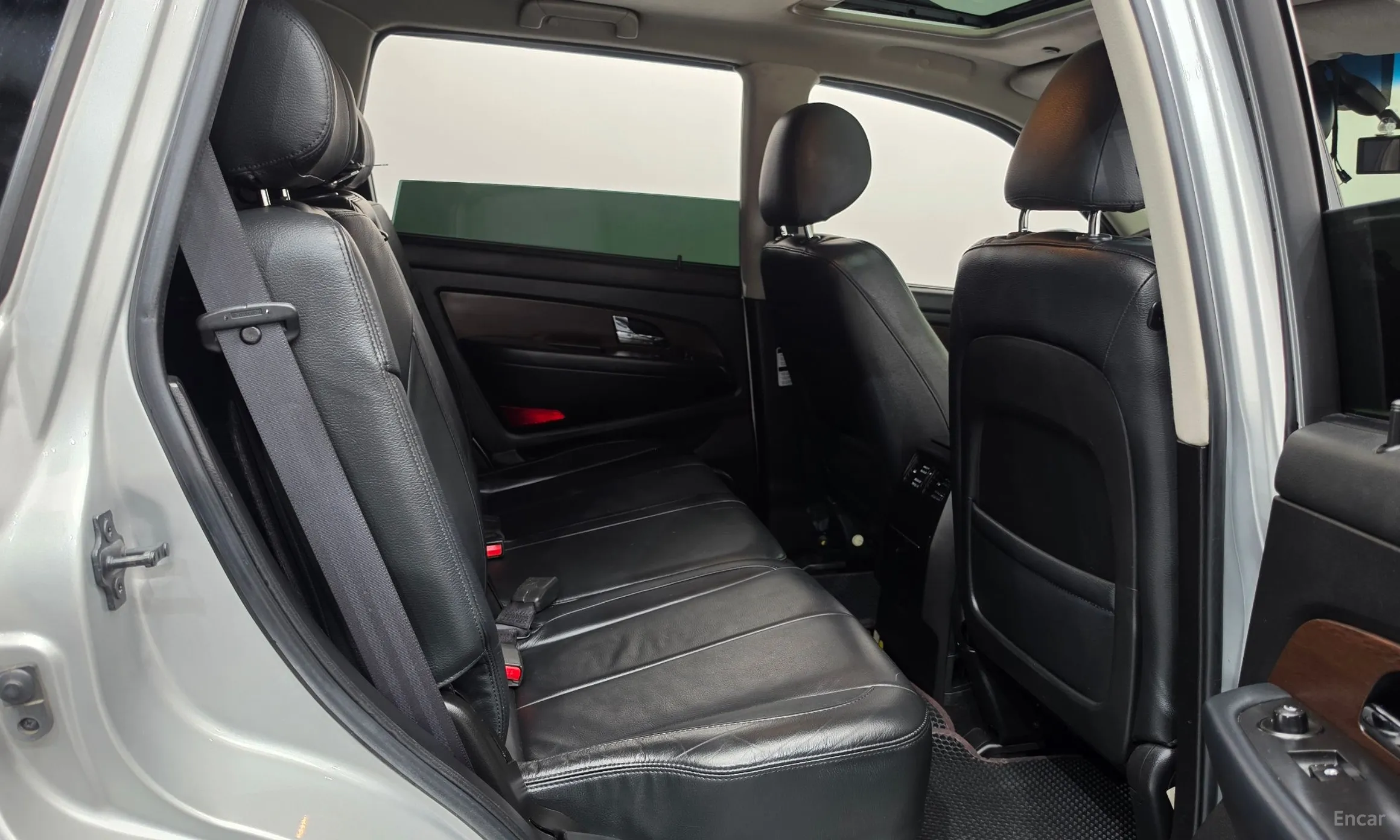 KG Mobility (SsangYong) Rexton W превью 12