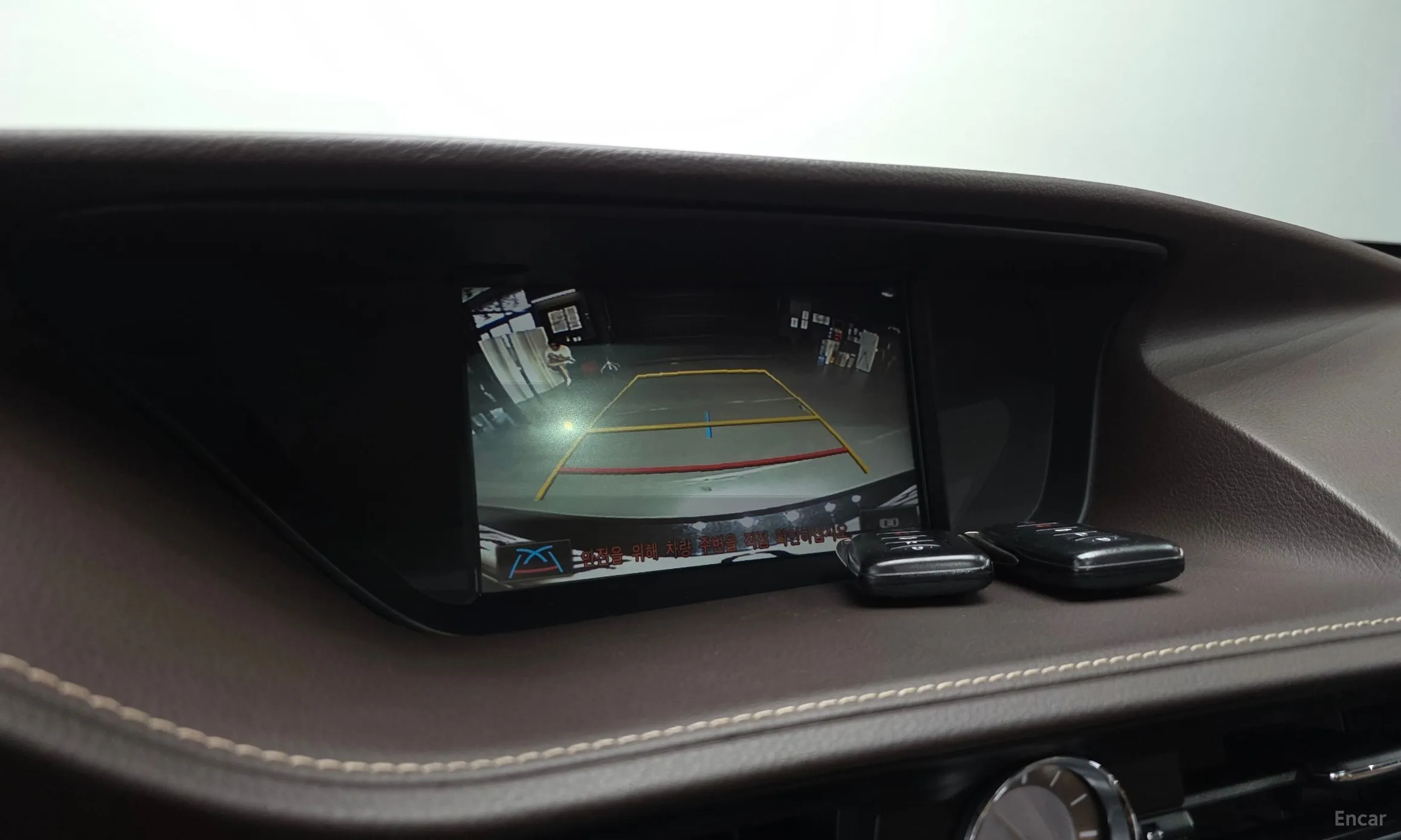 Lexus New ES300h превью 16