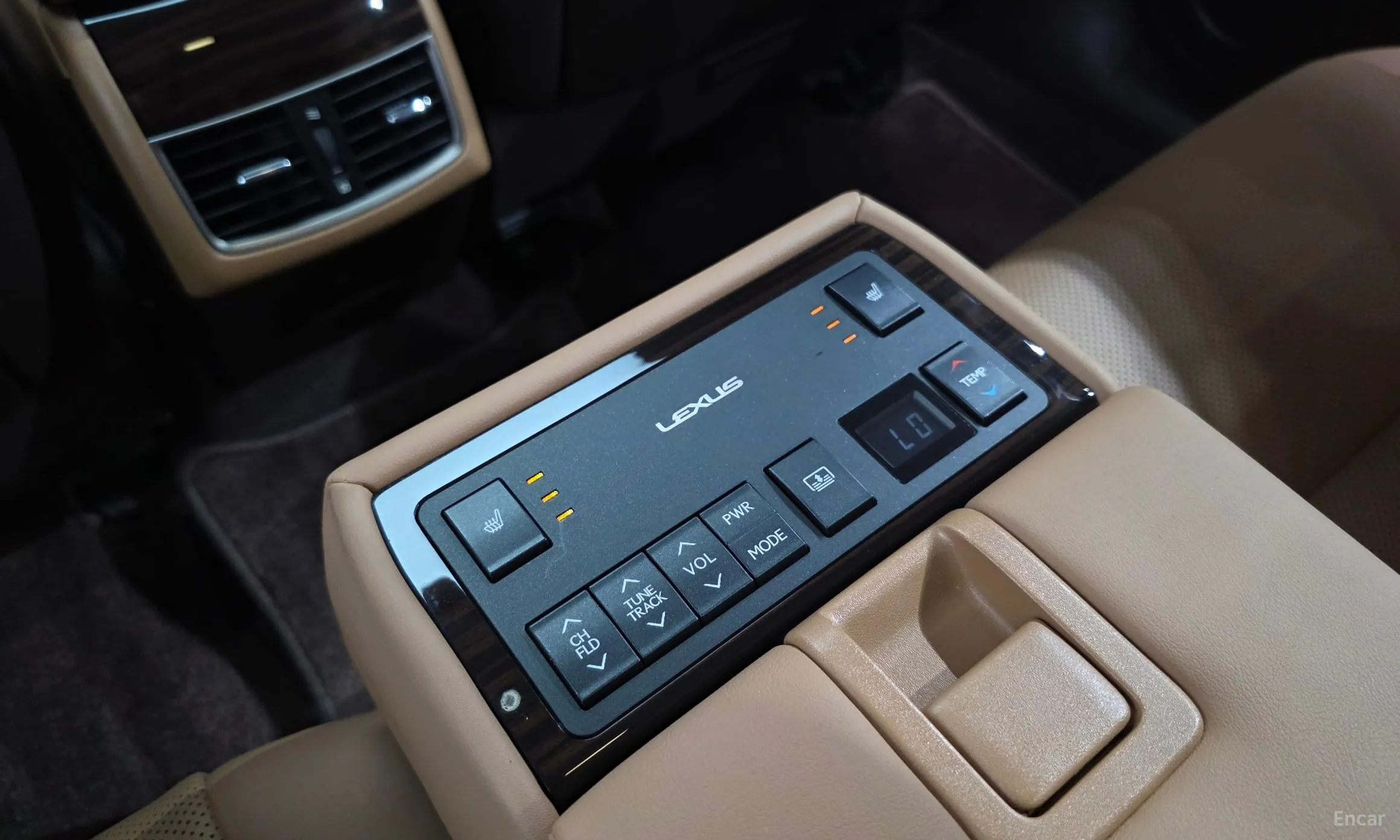 Lexus New ES300h превью 19