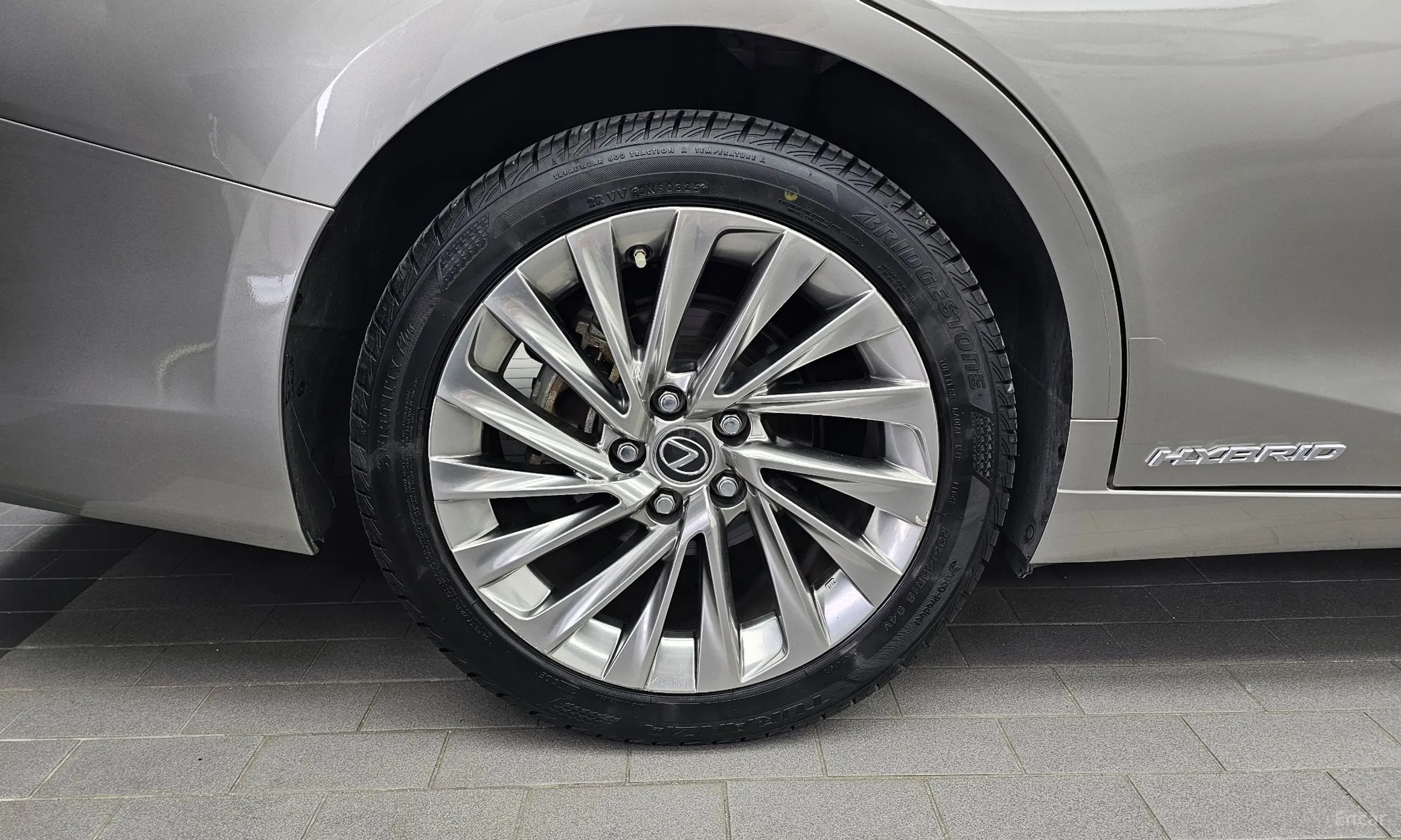 Lexus ES300h 7th Generation превью 5
