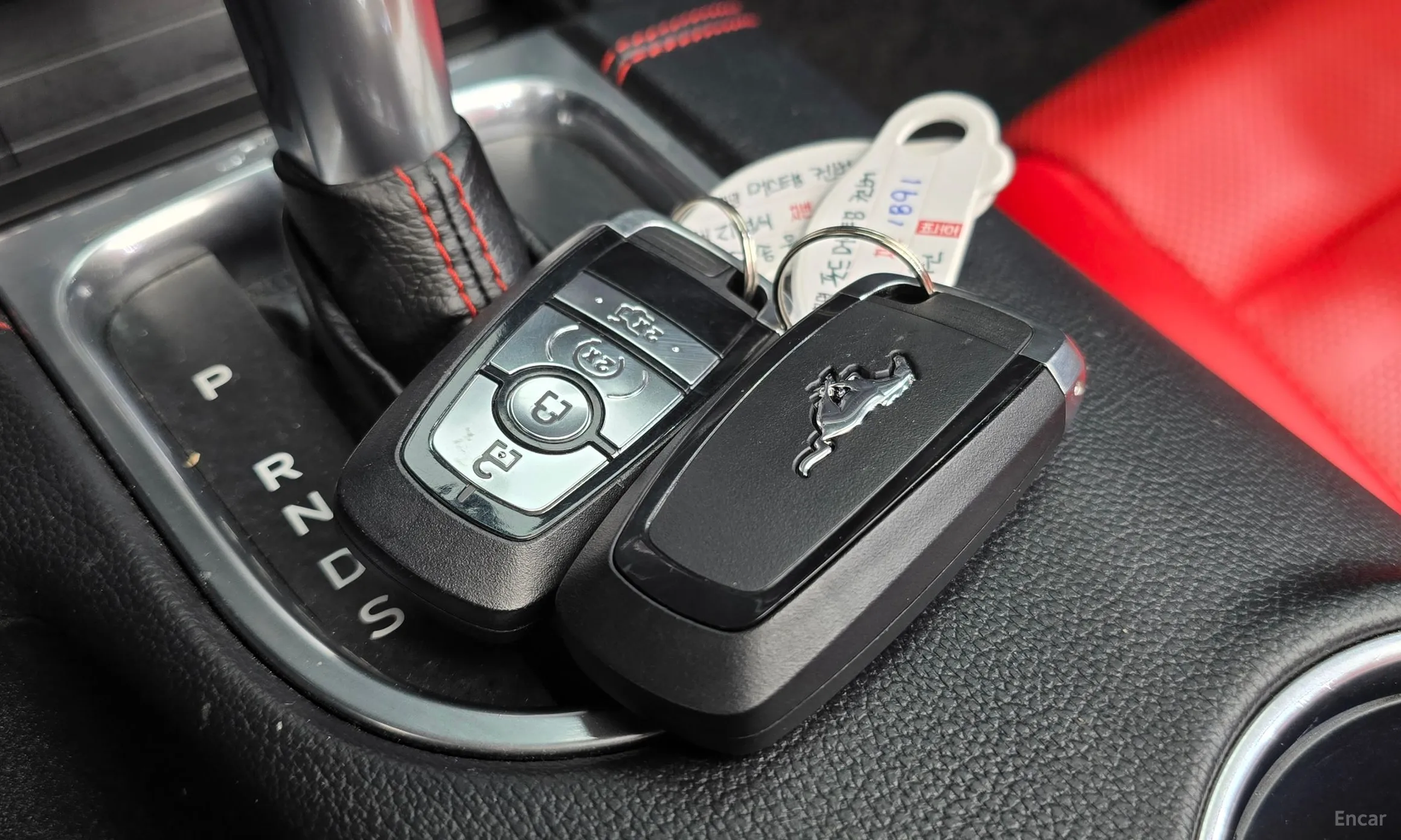 Ford Mustang превью 16